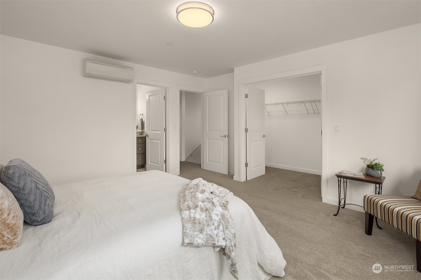 117 SW 181st Place Unit: (C12)
