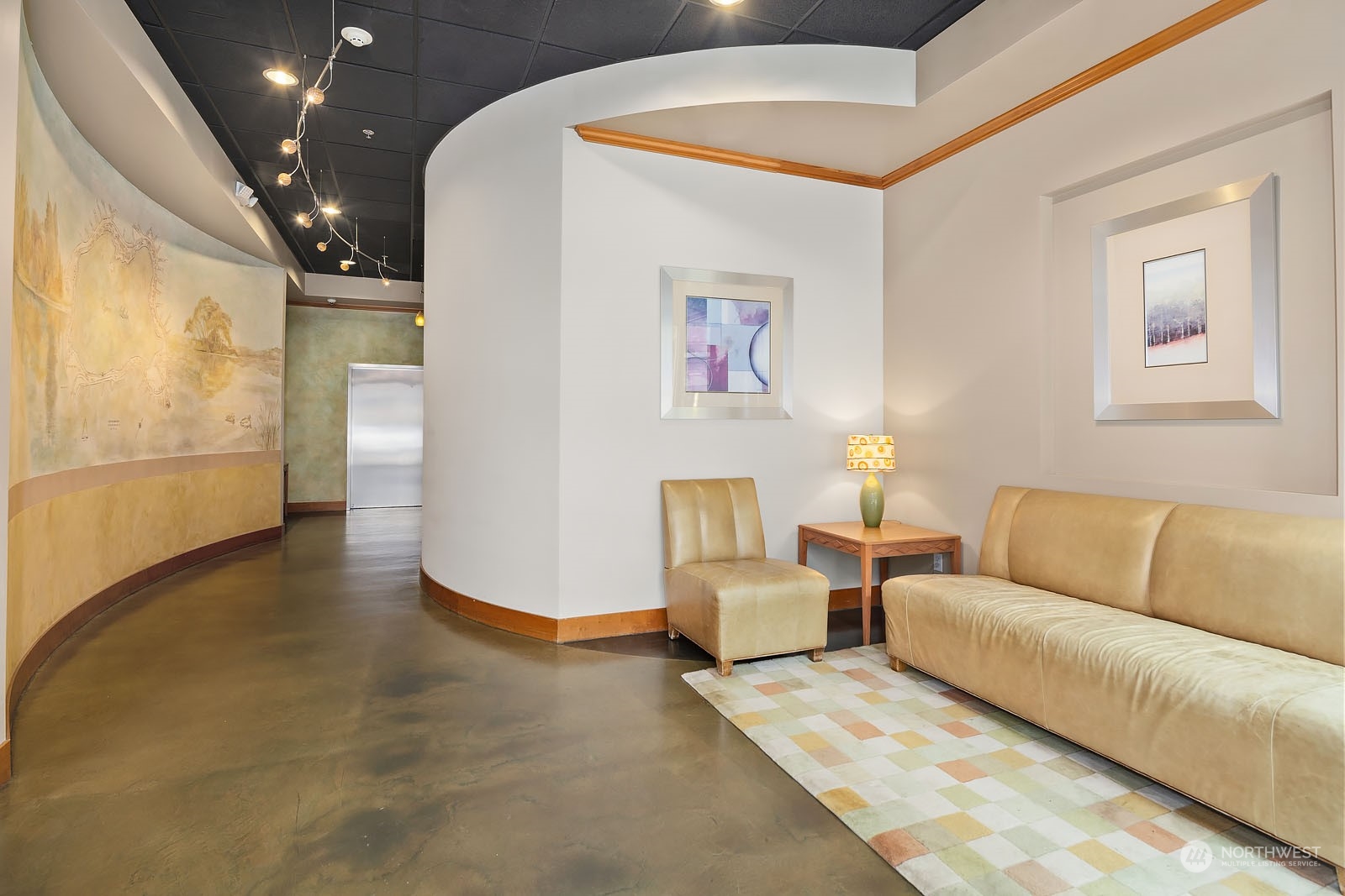410 NE 70th Street Unit: 306