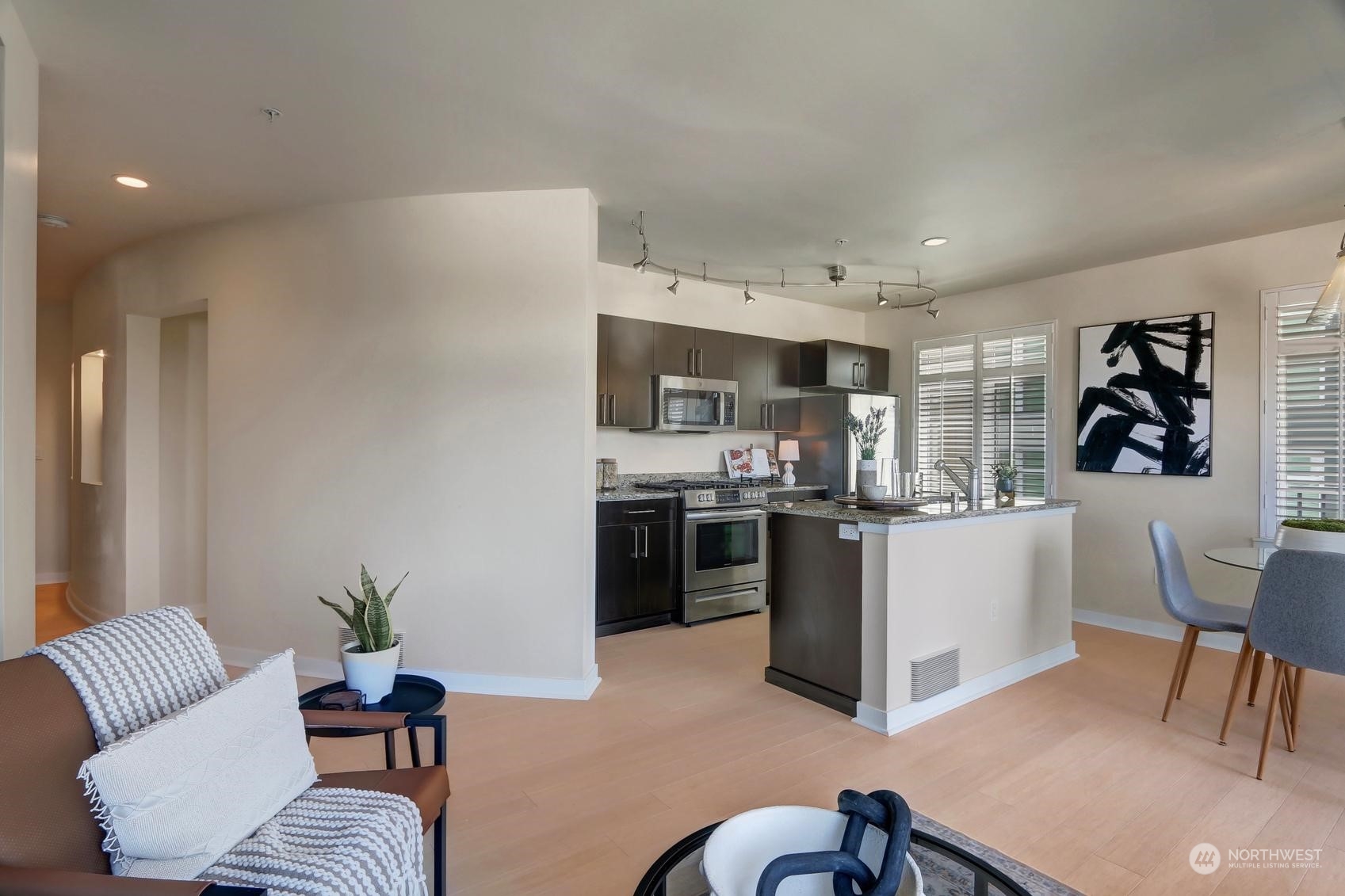 5615 24th Avenue NW Unit: 44