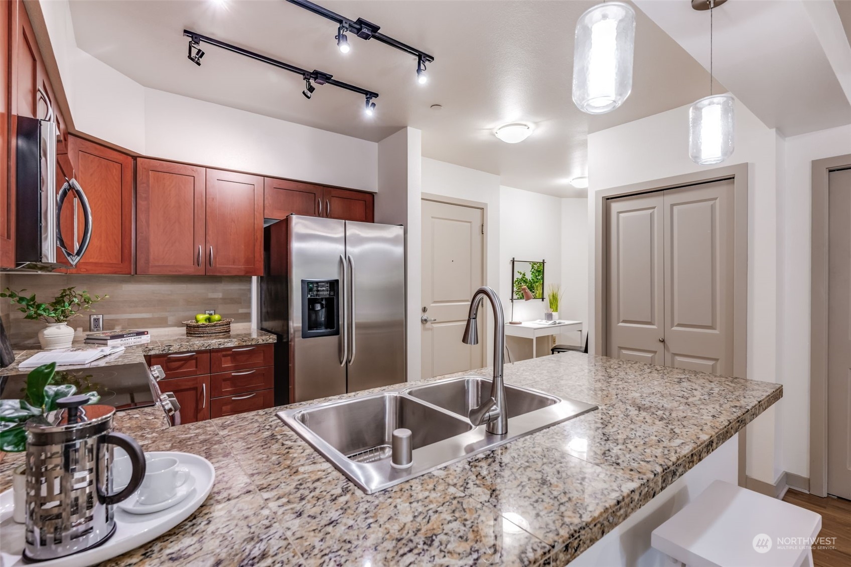 5450 Leary Avenue NW Unit: 240