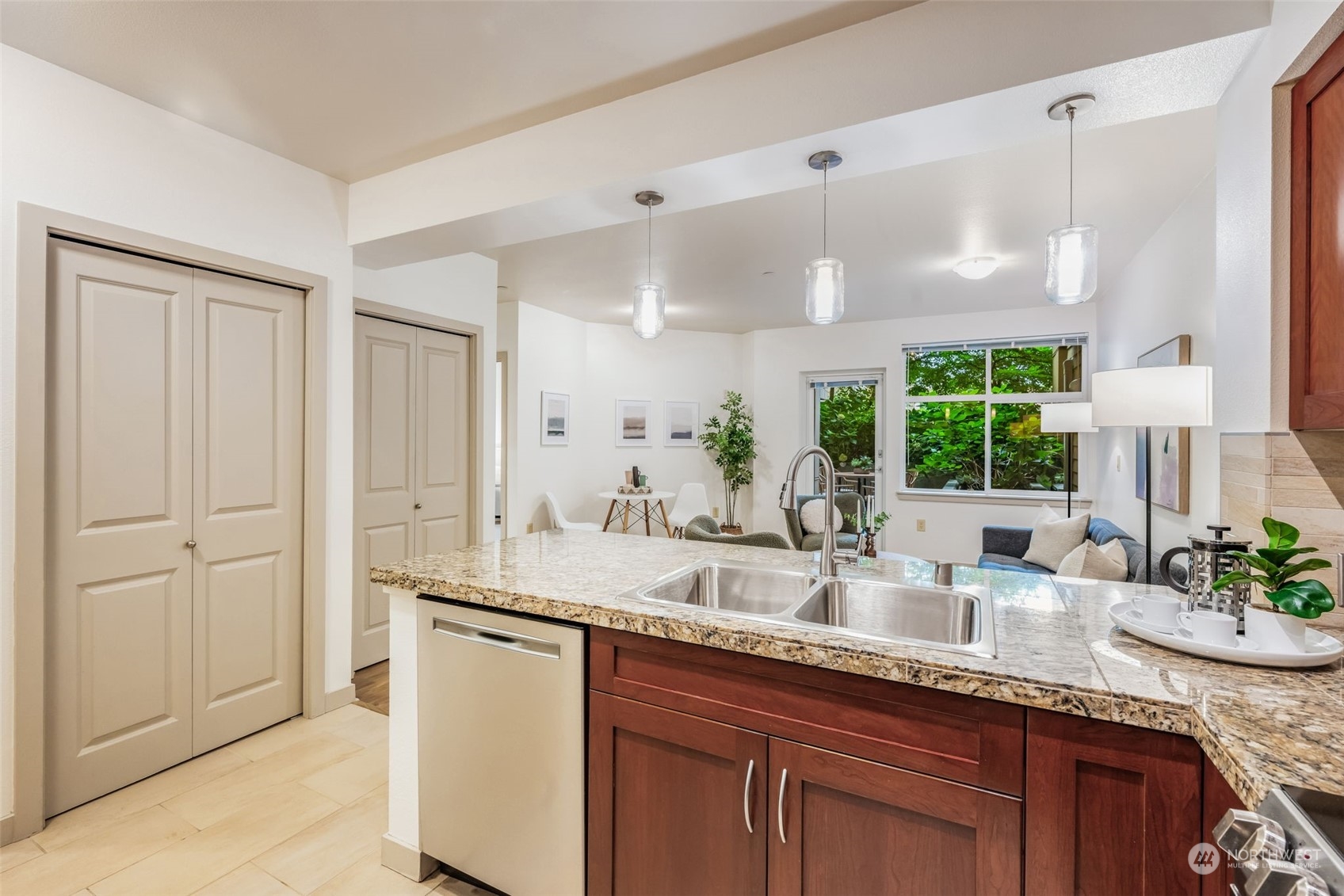 5450 Leary Avenue NW Unit: 240