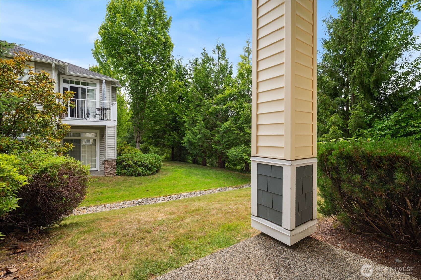 1855 Trossachs Blvd SE Unit: 2002