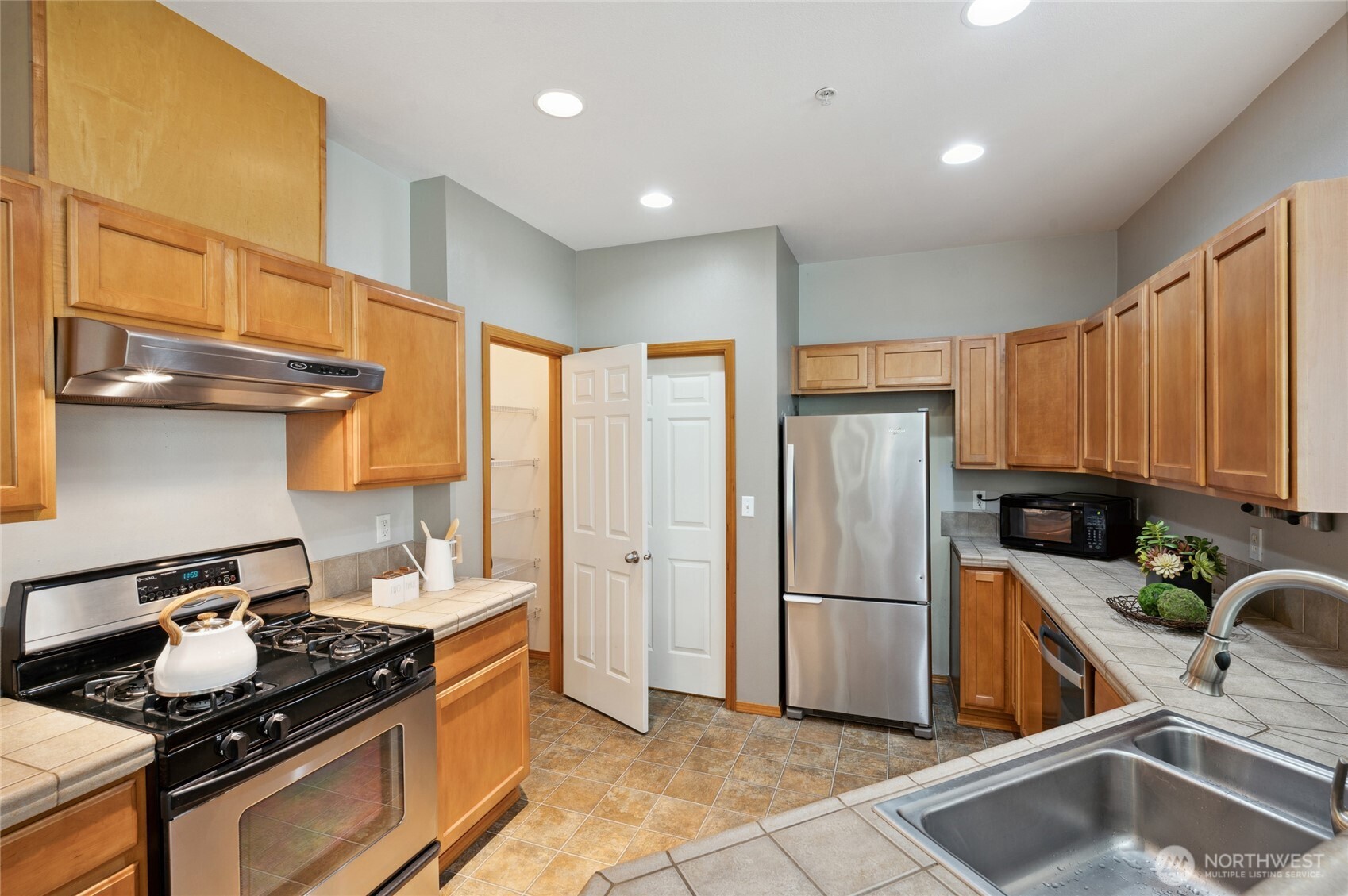 1855 Trossachs Blvd SE Unit: 2002