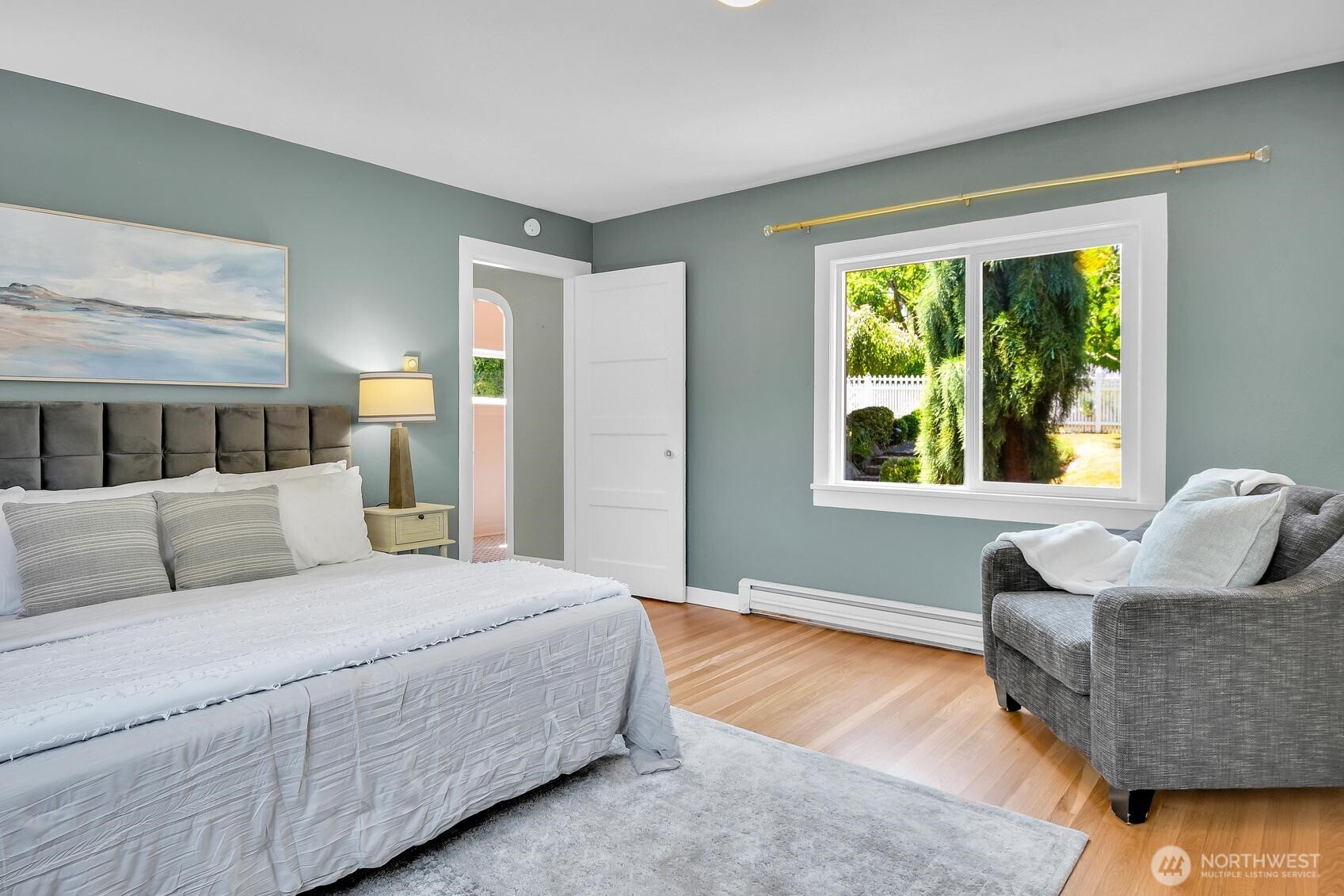 527 Ave B