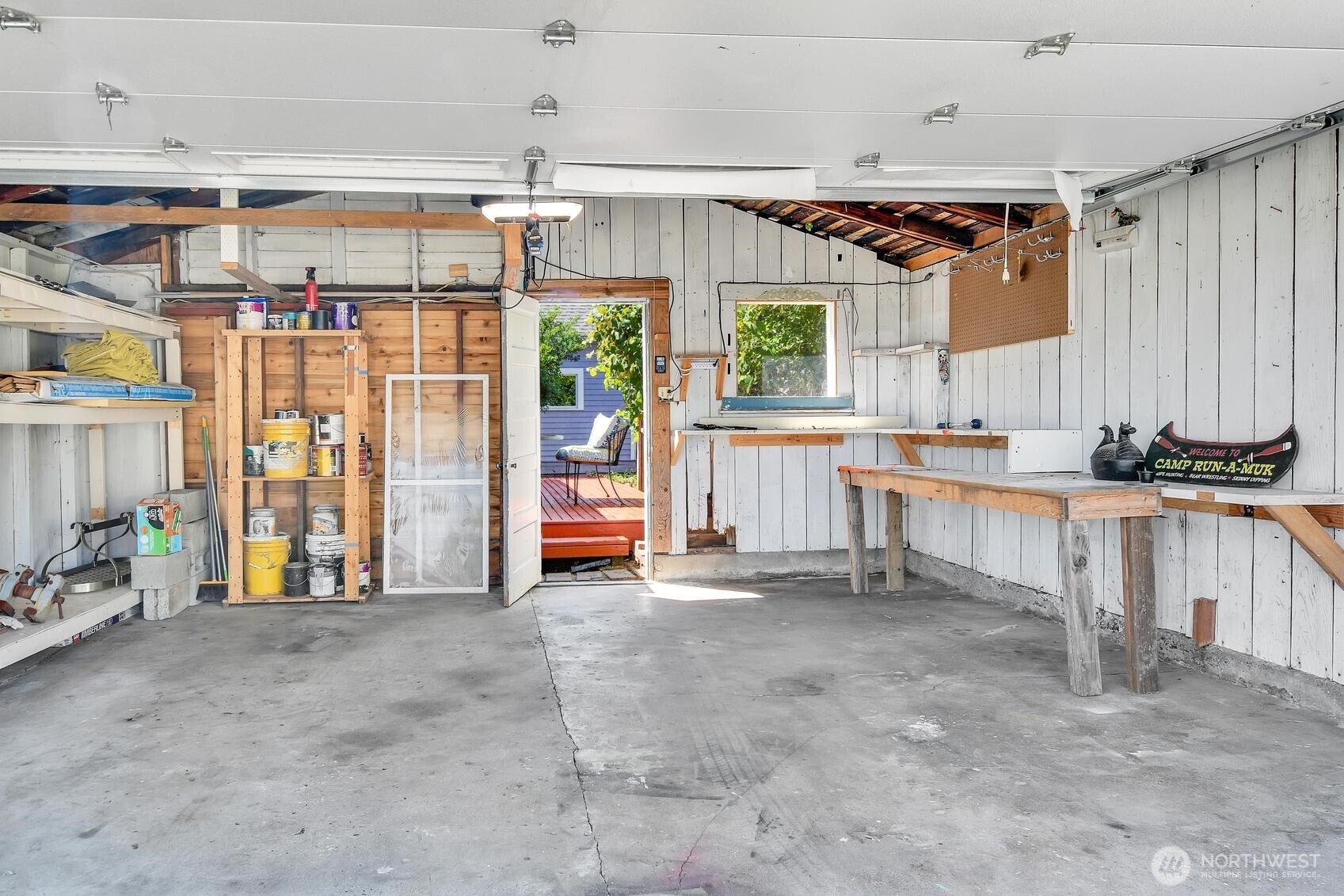 527 Ave B