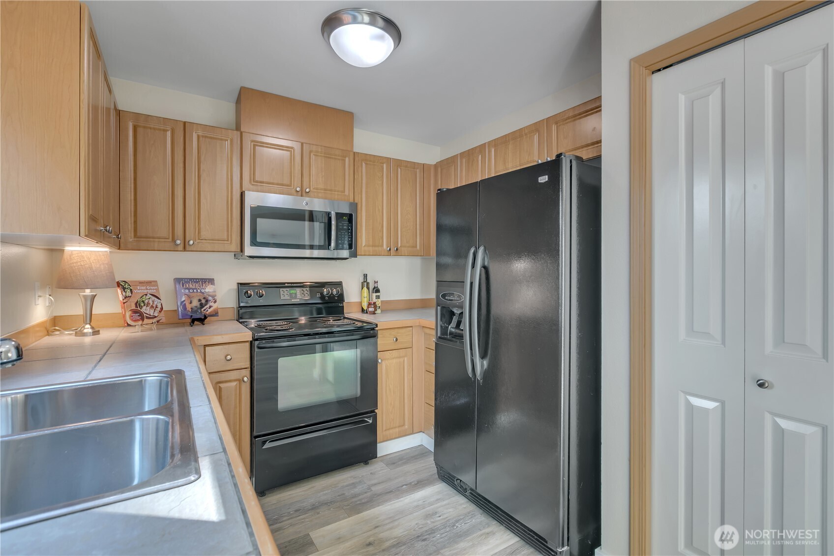 23813 SE 282nd Street
