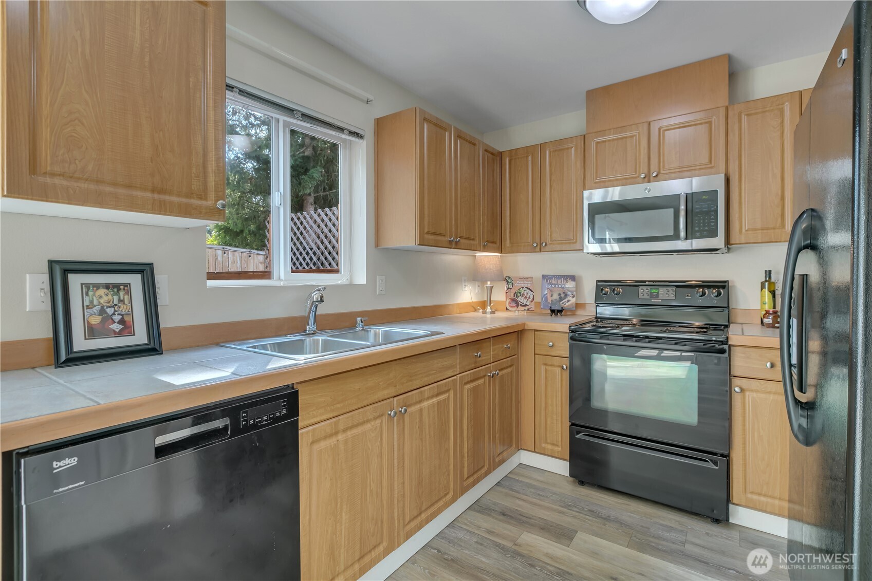 23813 SE 282nd Street
