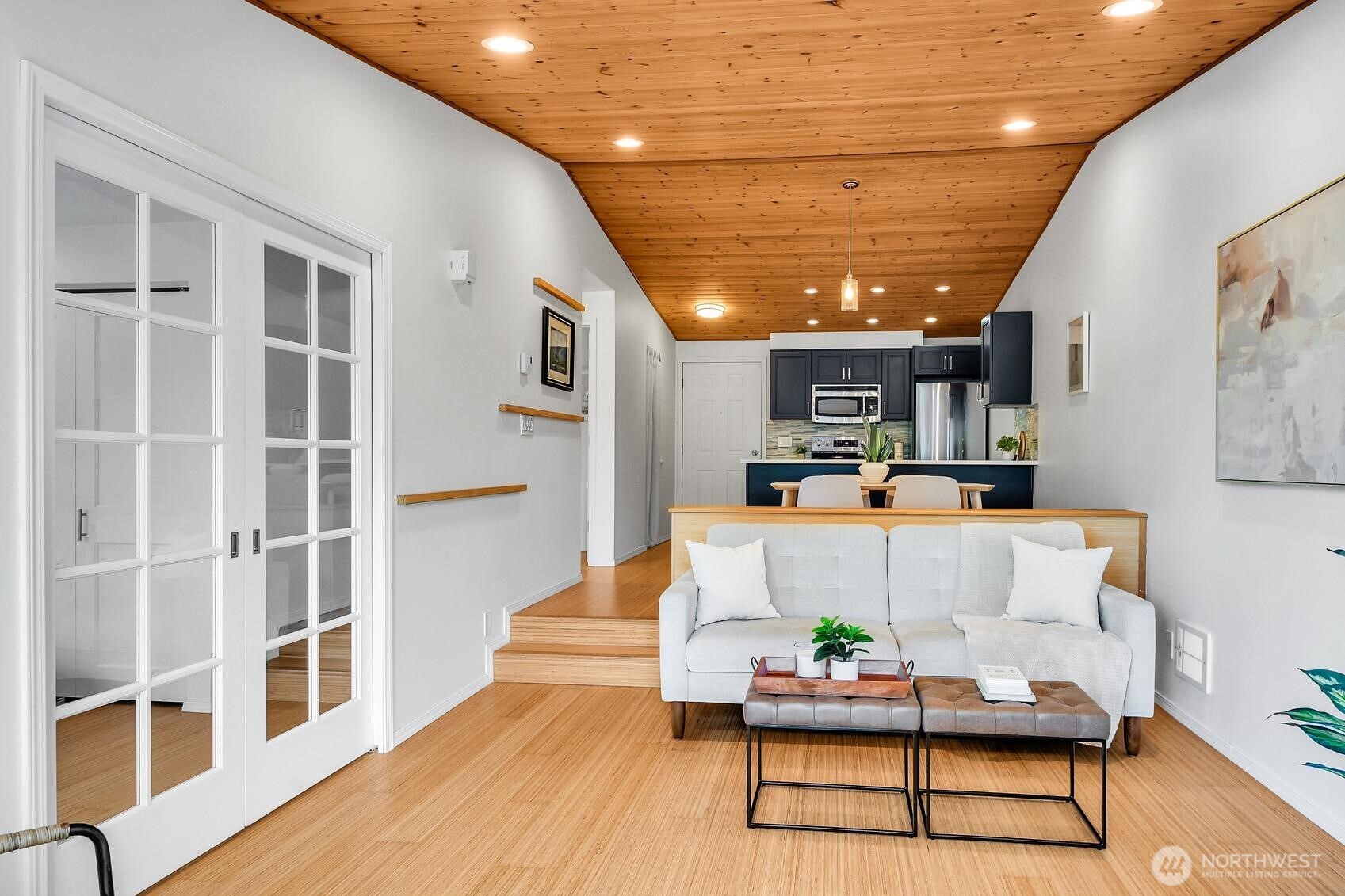 9484 Redmond-Woodinville Rd NE Unit: C-305