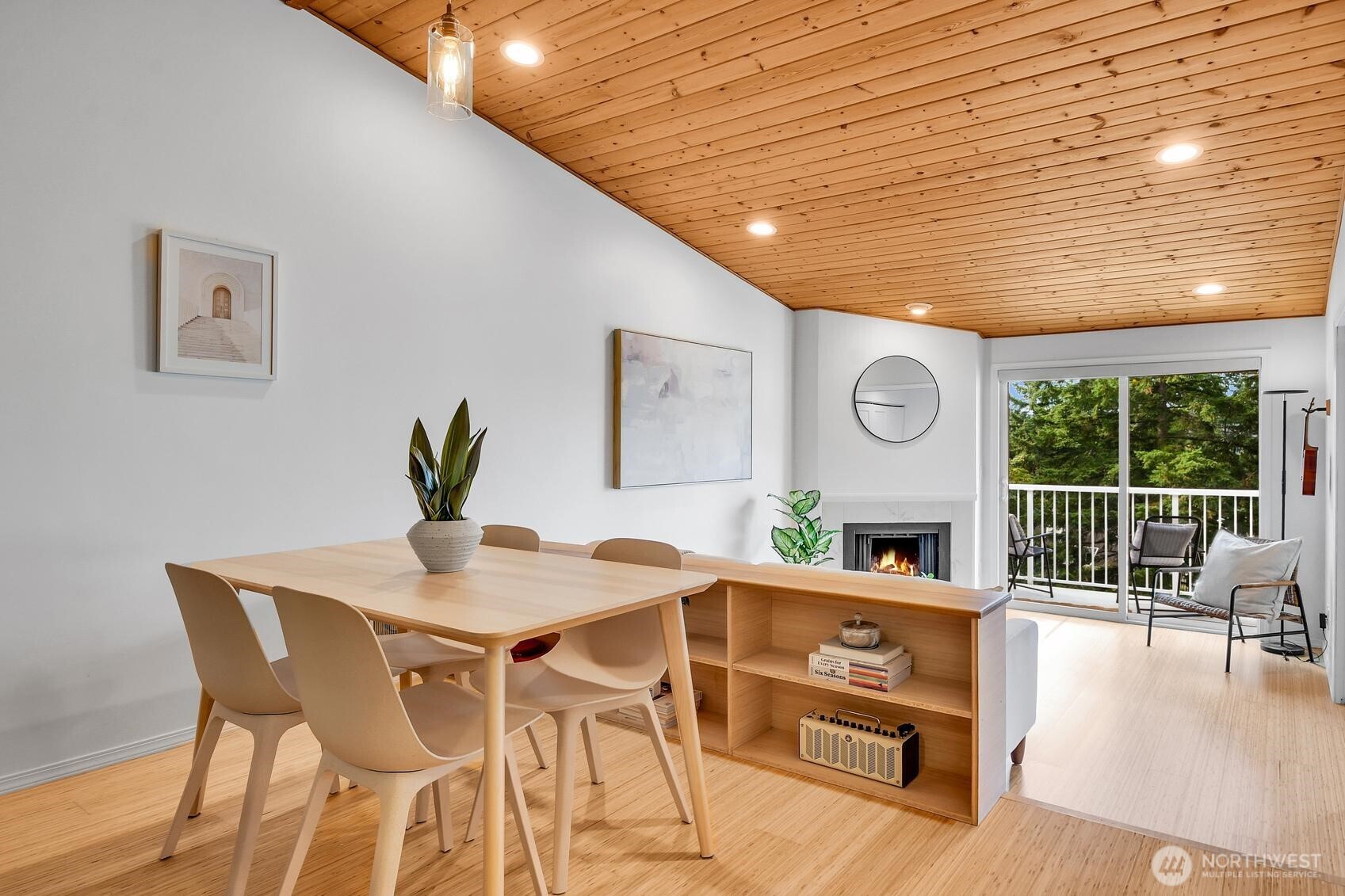 9484 Redmond-Woodinville Rd NE Unit: C-305