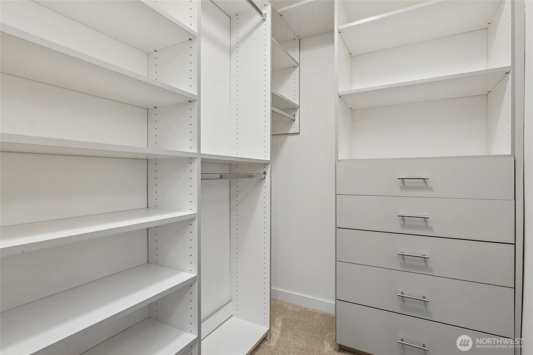 4050 W Lake Sammamish Pkwy NE Unit: 103