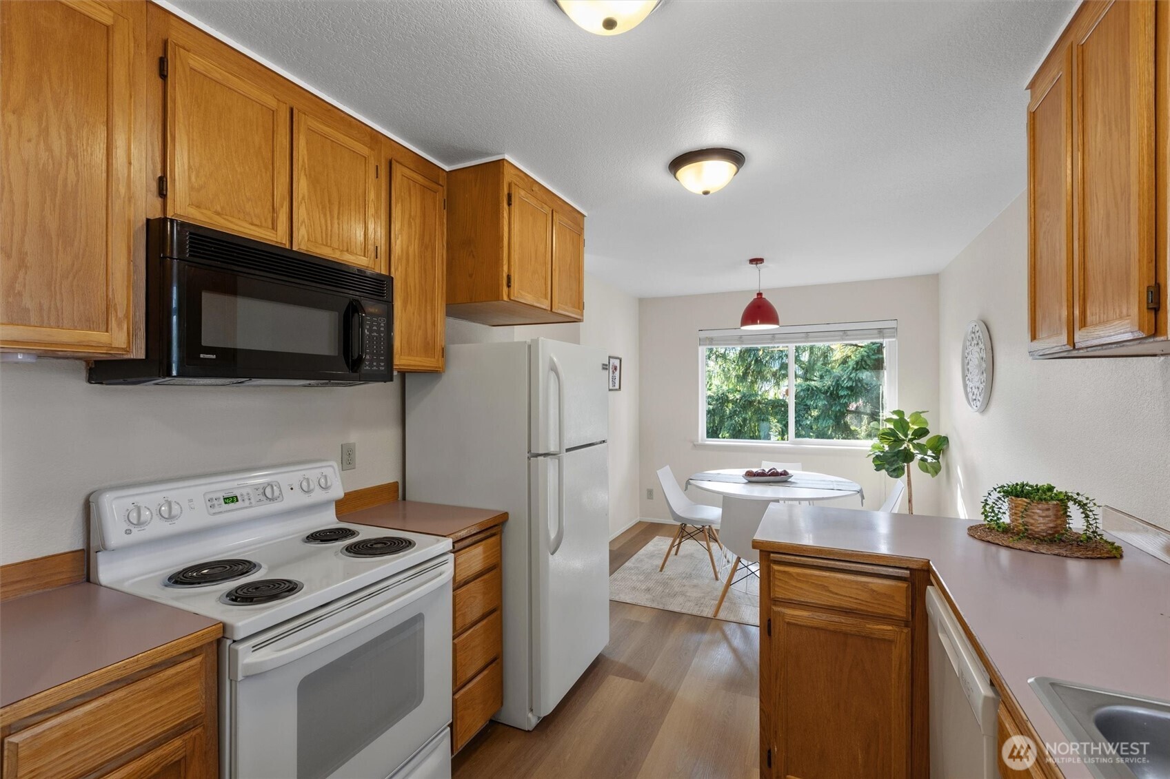 14006 52nd Avenue W