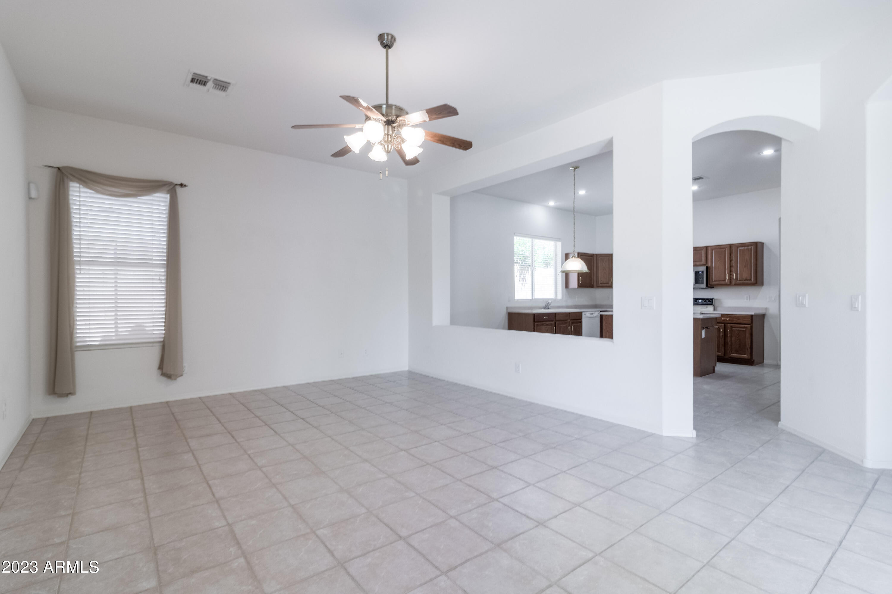 5082 Tumbleweed Lane