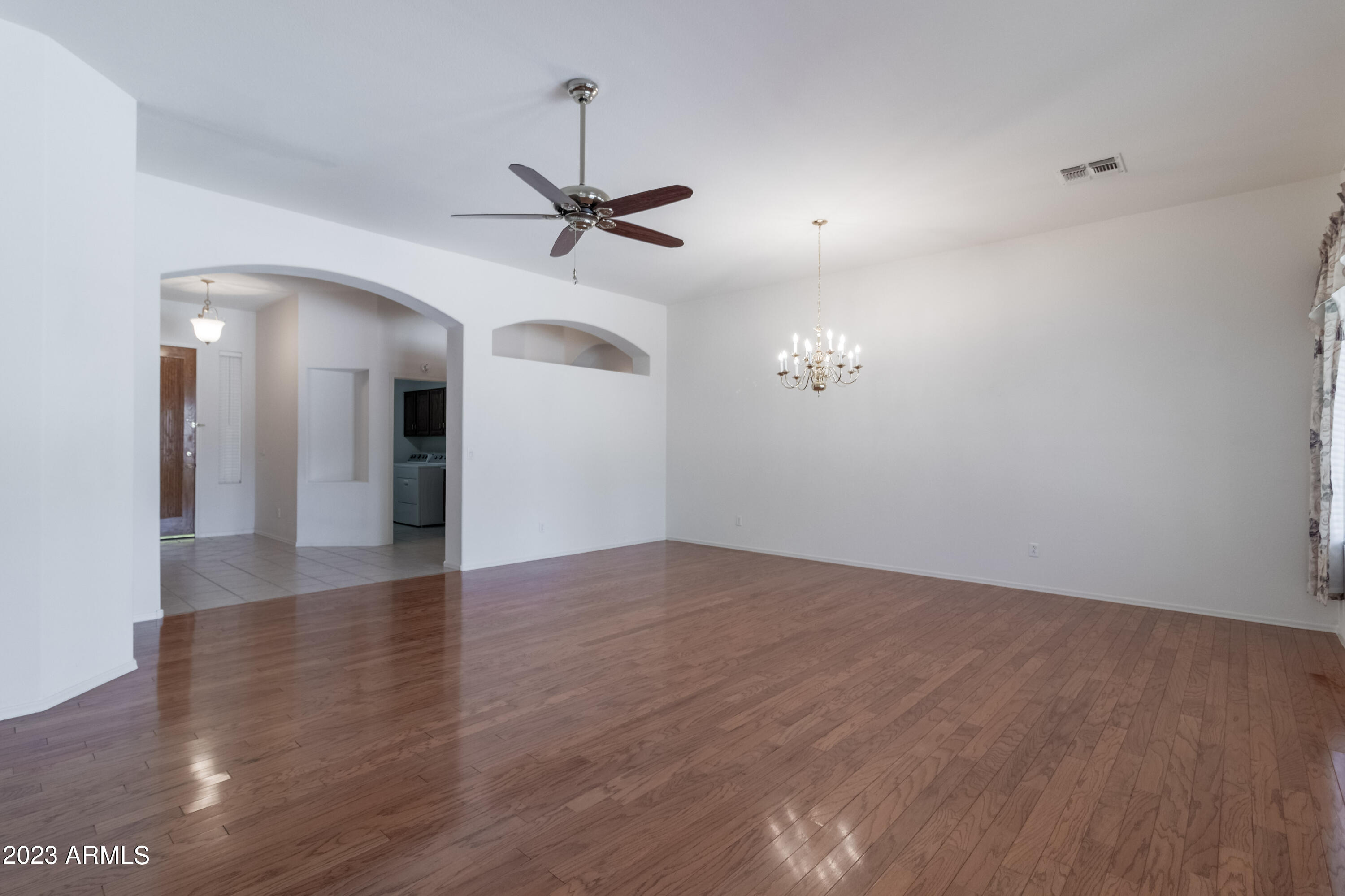 5082 Tumbleweed Lane