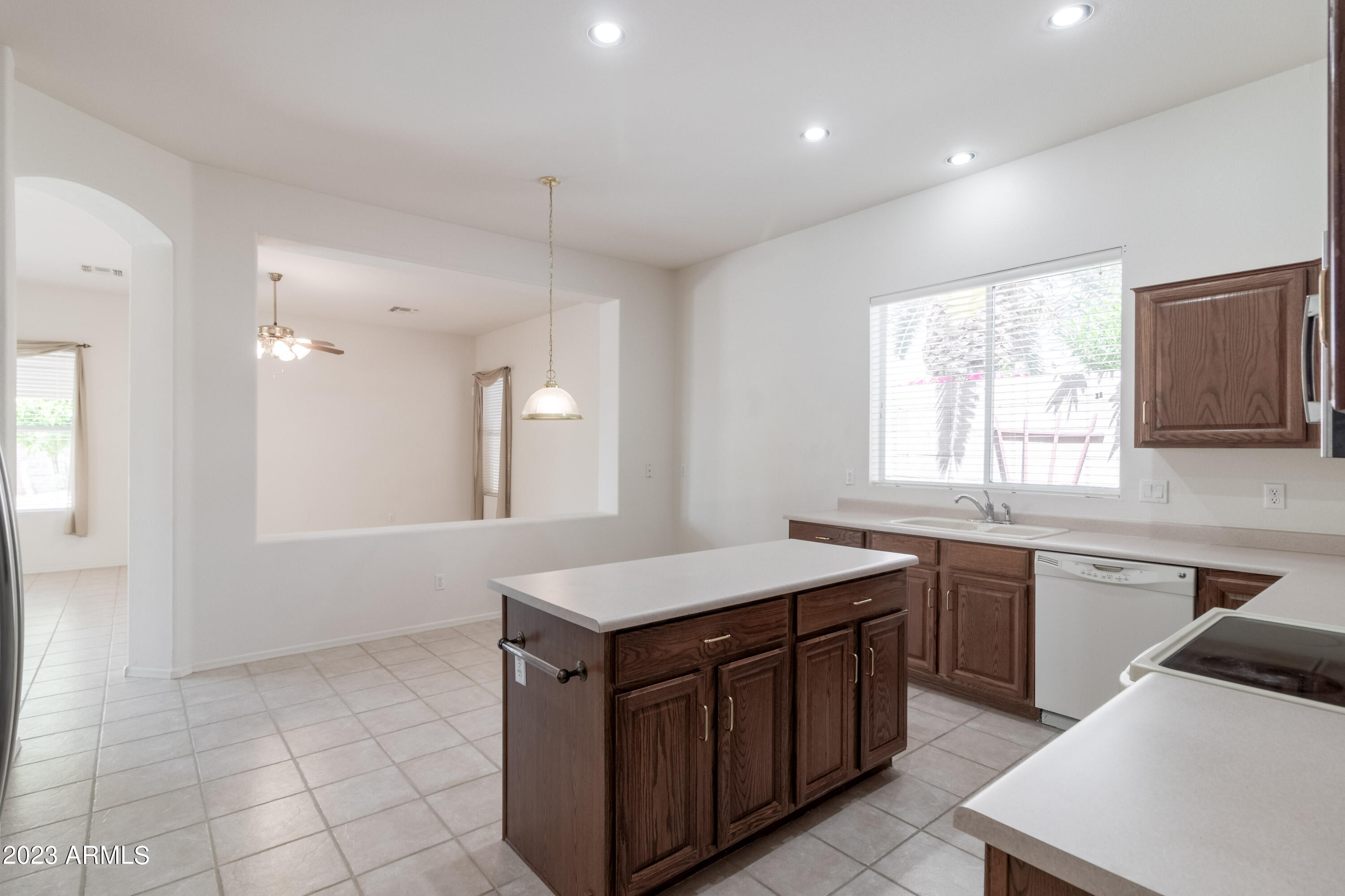 5082 Tumbleweed Lane