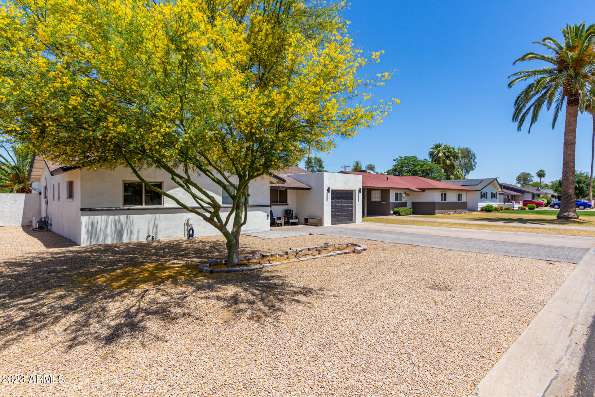 3018 E Earll Drive