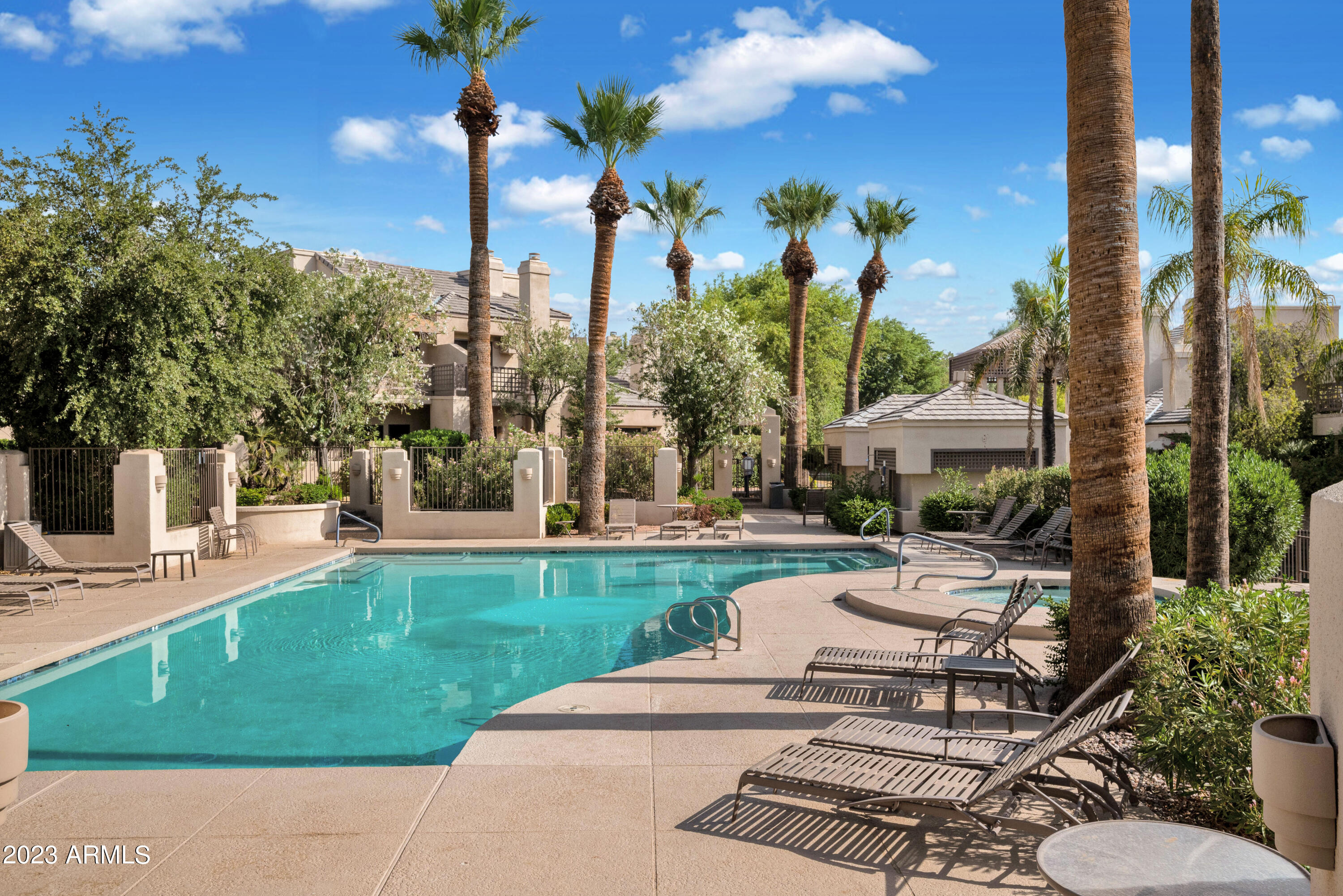 7272 E GAINEY RANCH Road, 110