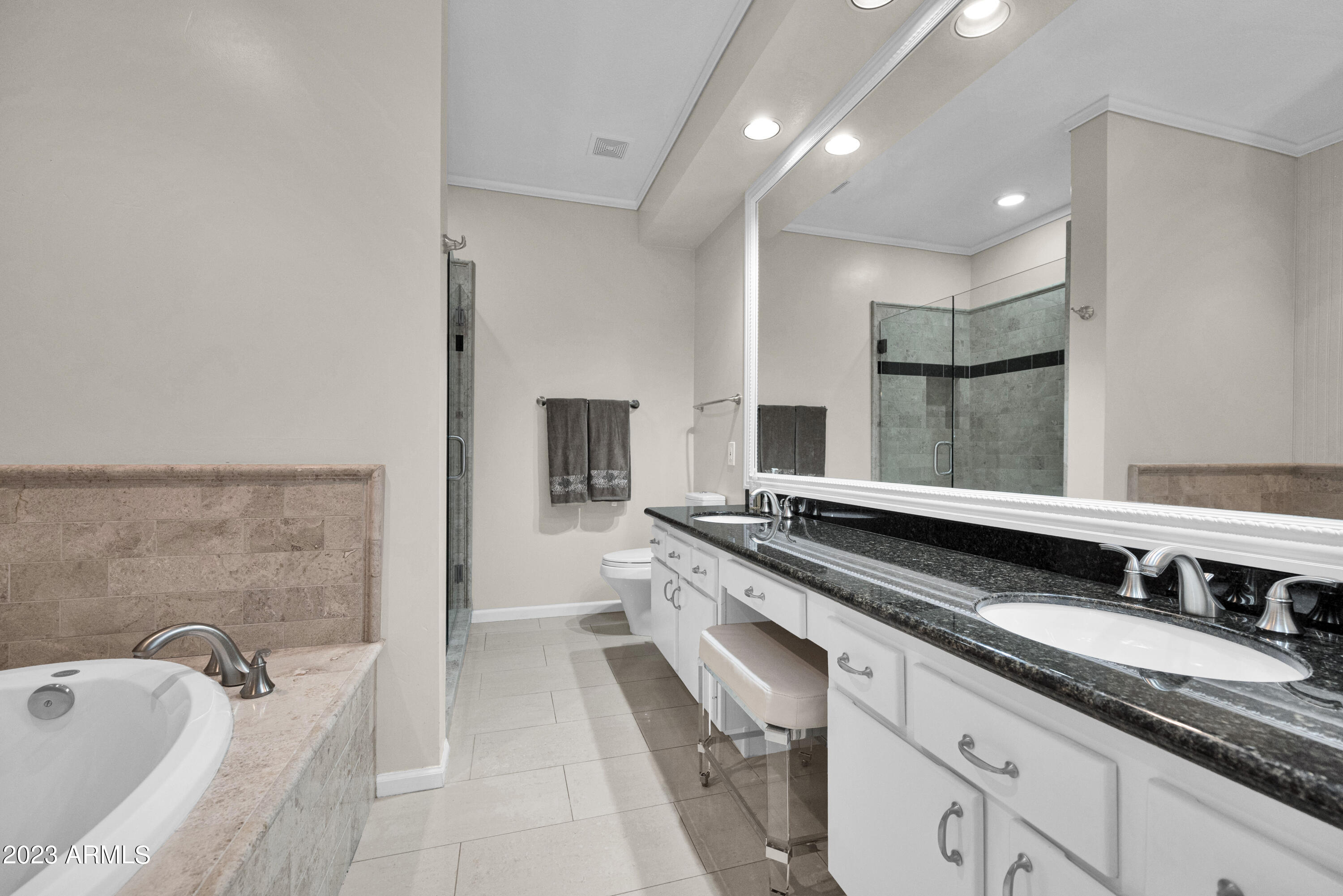7272 E GAINEY RANCH Road, 110