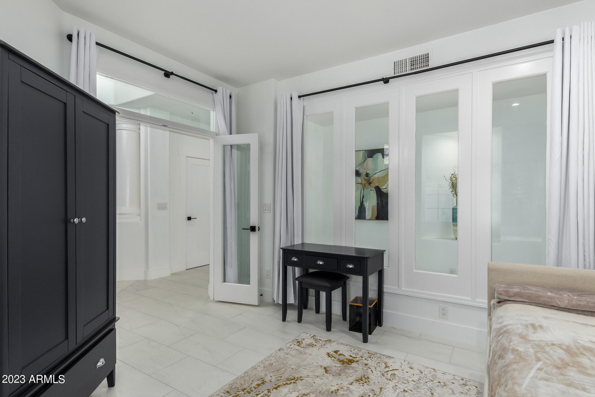 7705 E DOUBLETREE RANCH Road, 32