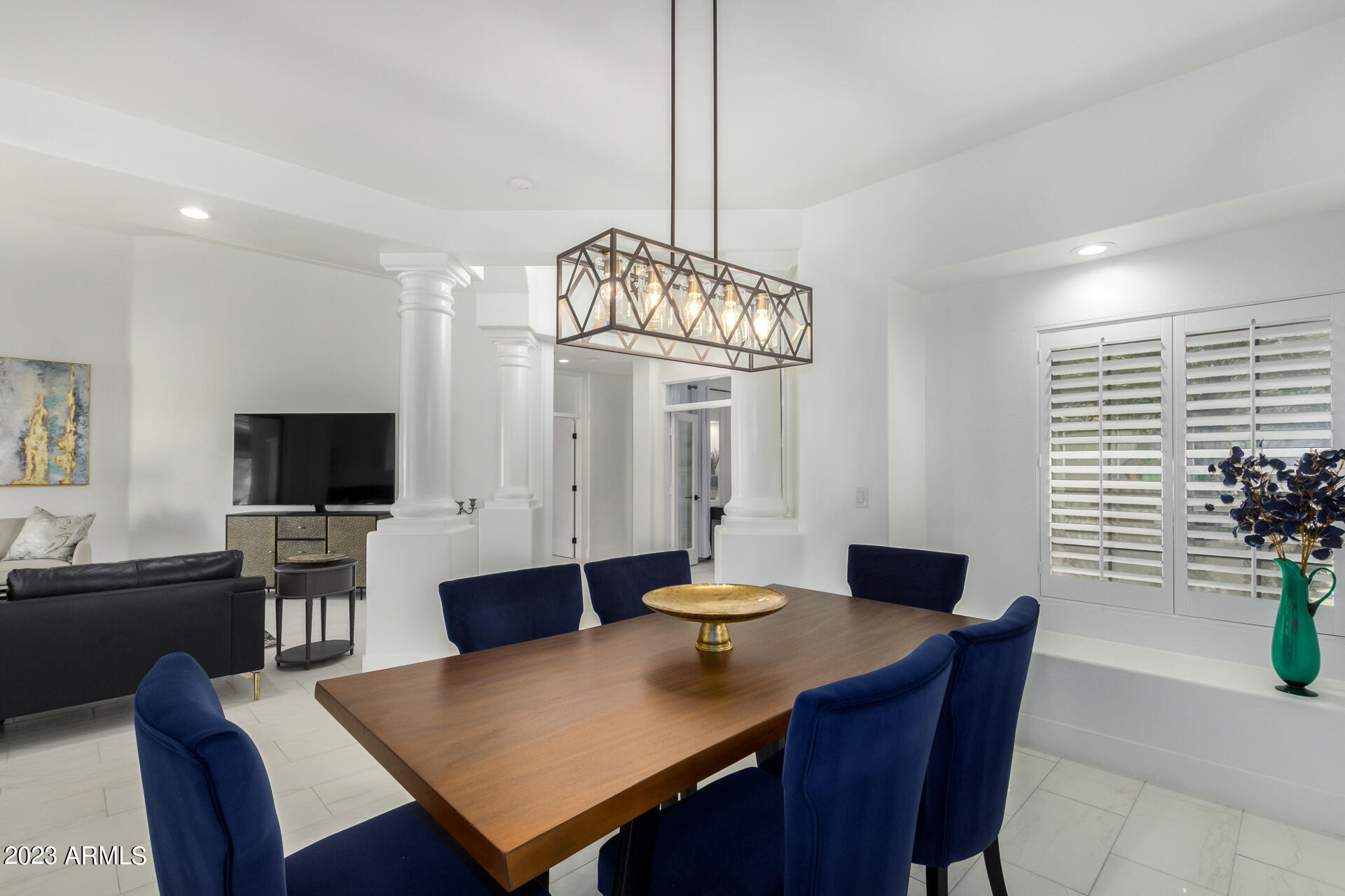 7705 E DOUBLETREE RANCH Road, 32