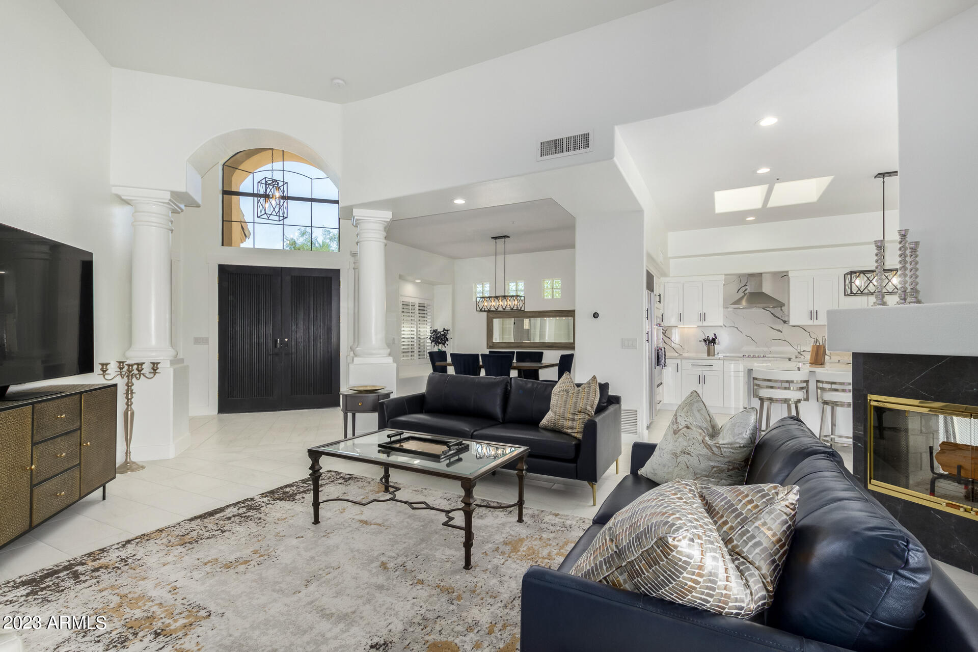 7705 E DOUBLETREE RANCH Road, 32