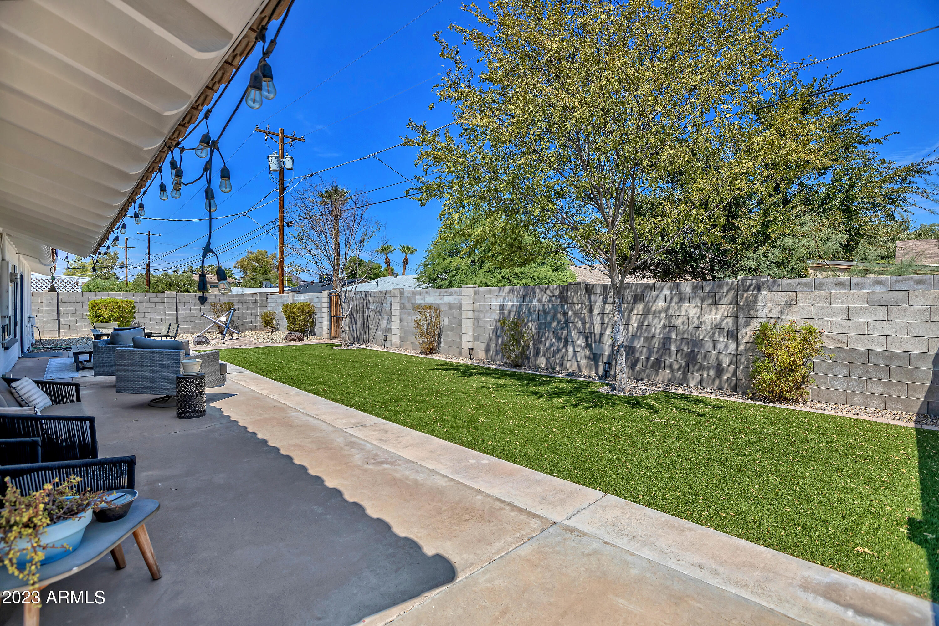 8224 E DEVONSHIRE Avenue