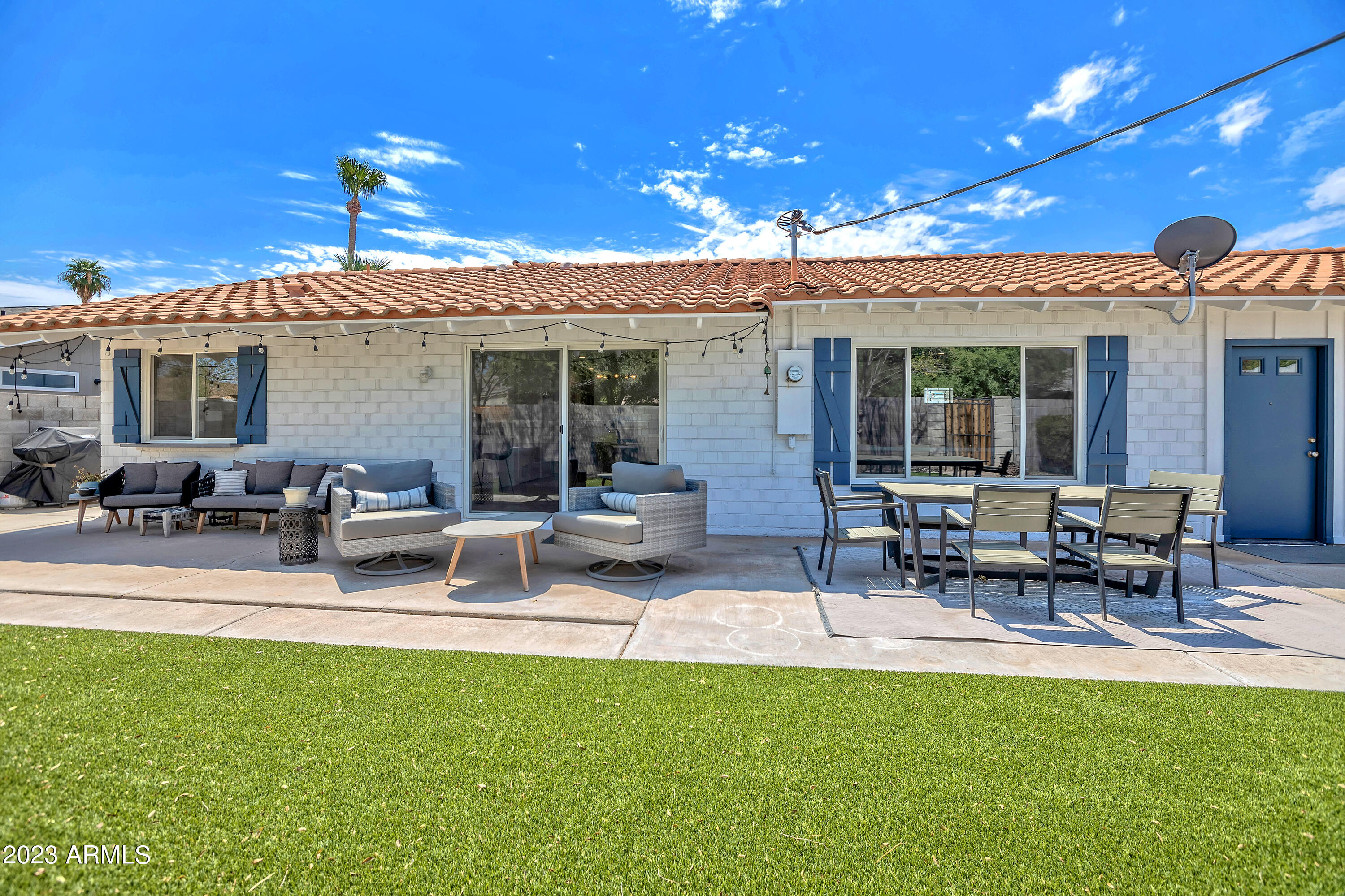 8224 E DEVONSHIRE Avenue