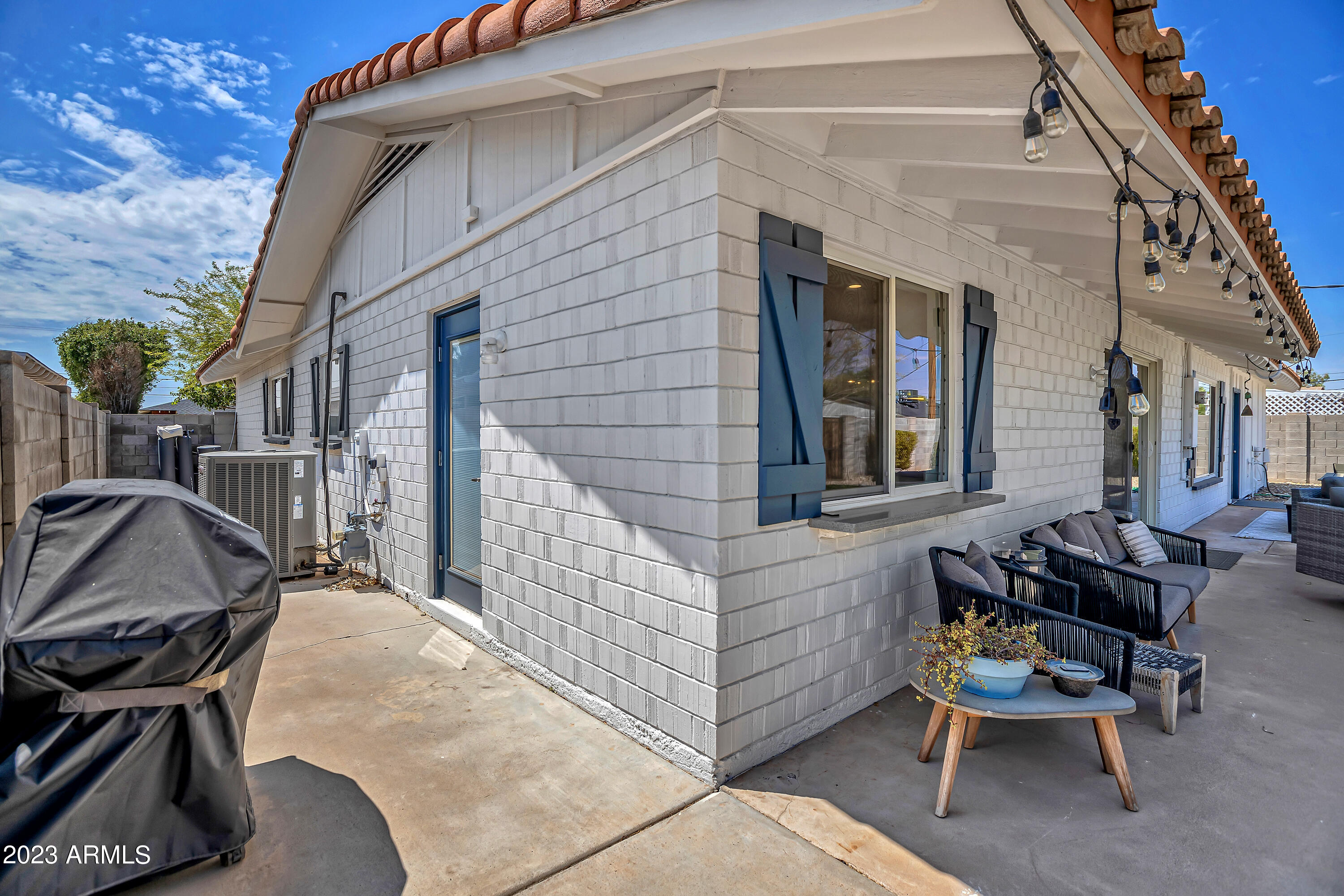 8224 E DEVONSHIRE Avenue