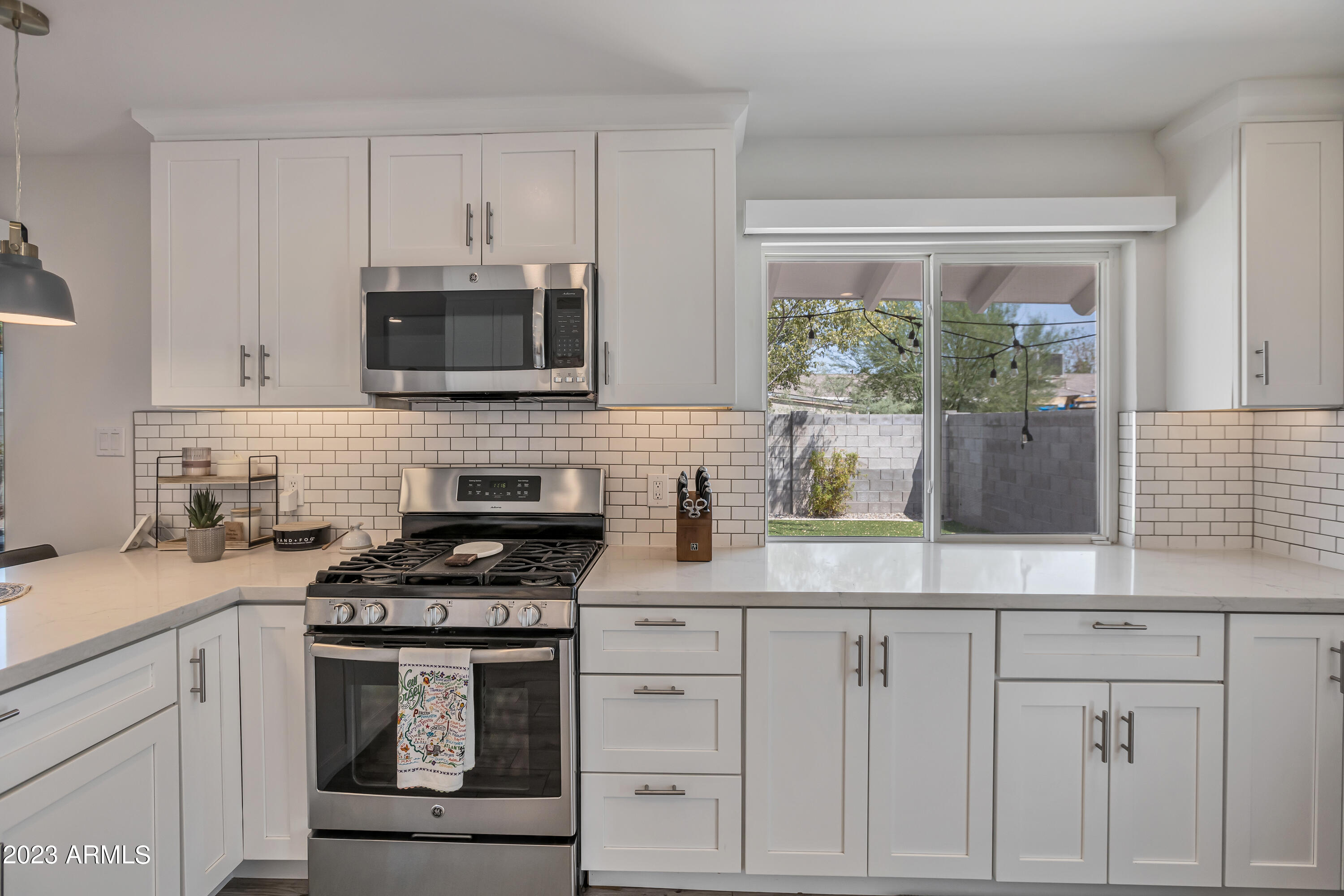 8224 E DEVONSHIRE Avenue