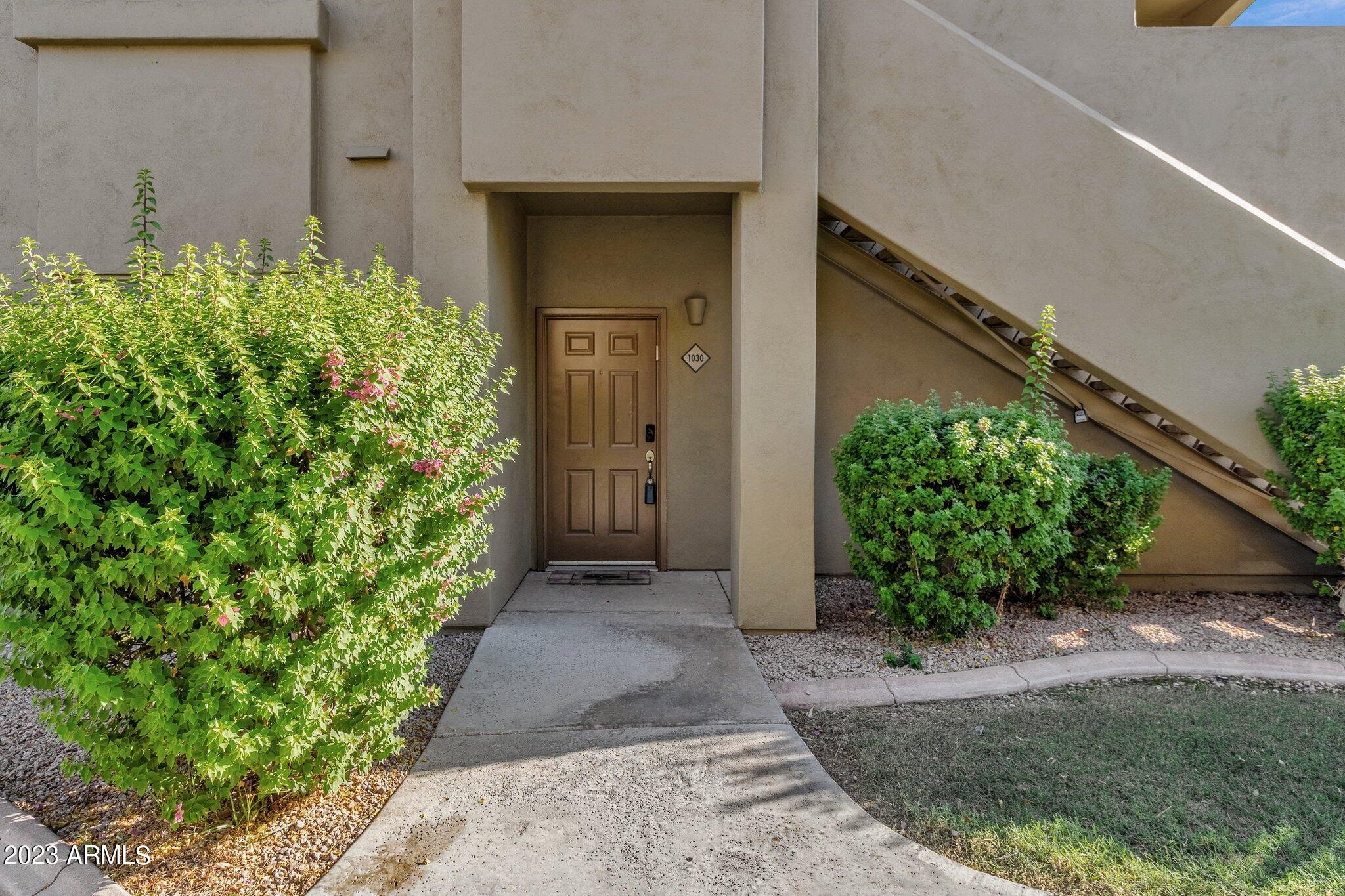5335 E SHEA Boulevard, 1030