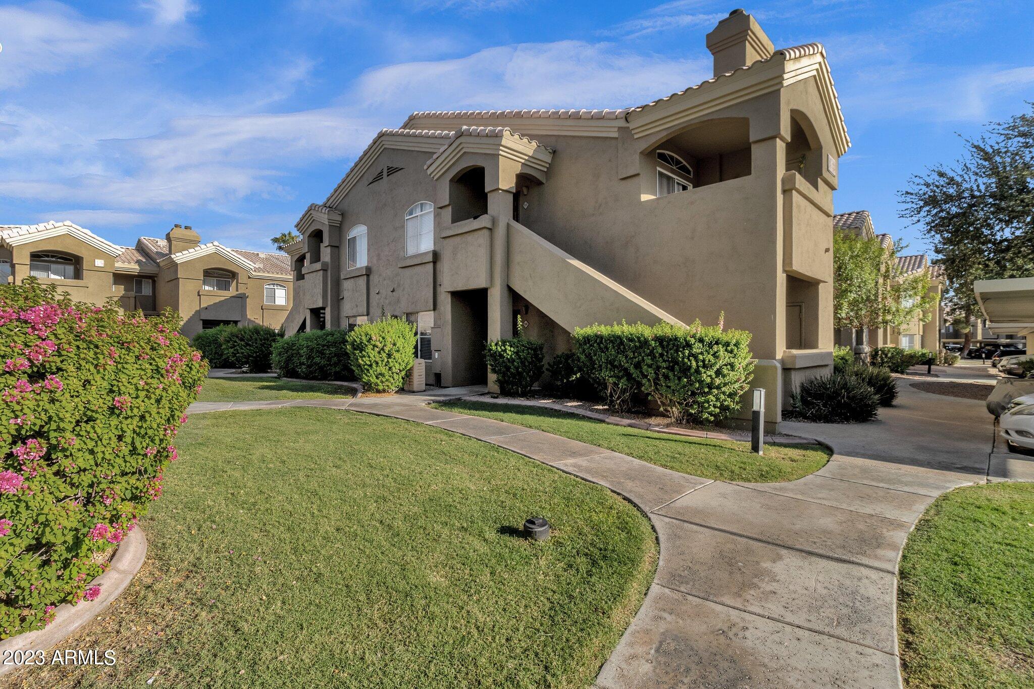 5335 E SHEA Boulevard, 1030