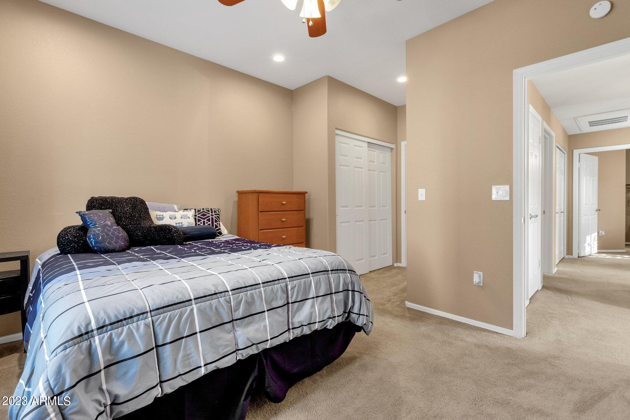 5335 E SHEA Boulevard, 1030