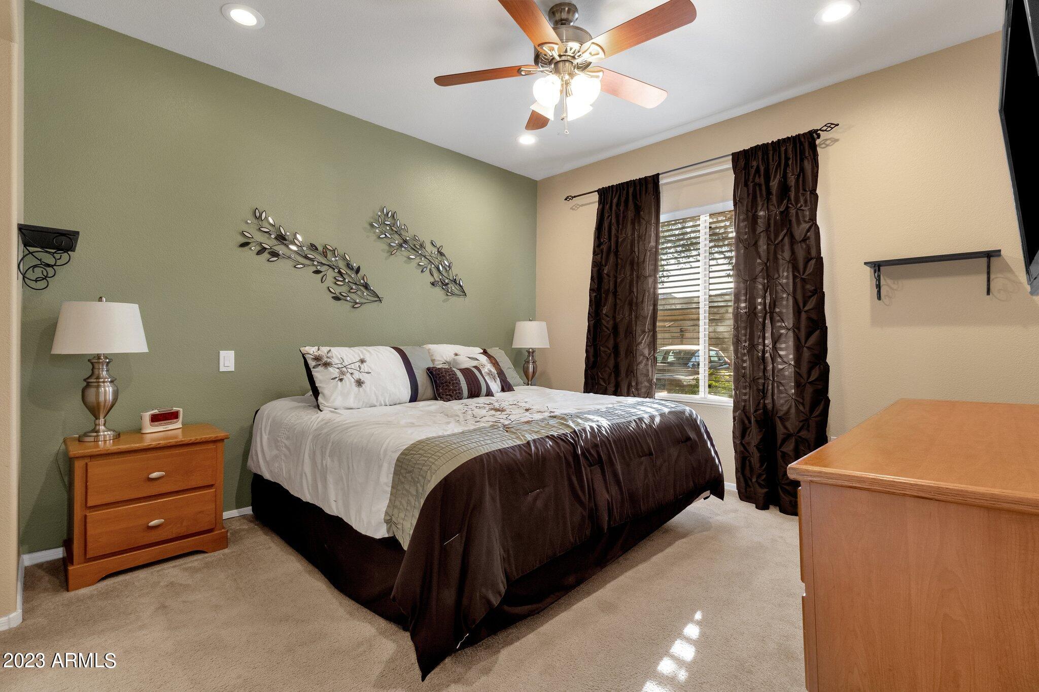 5335 E SHEA Boulevard, 1030