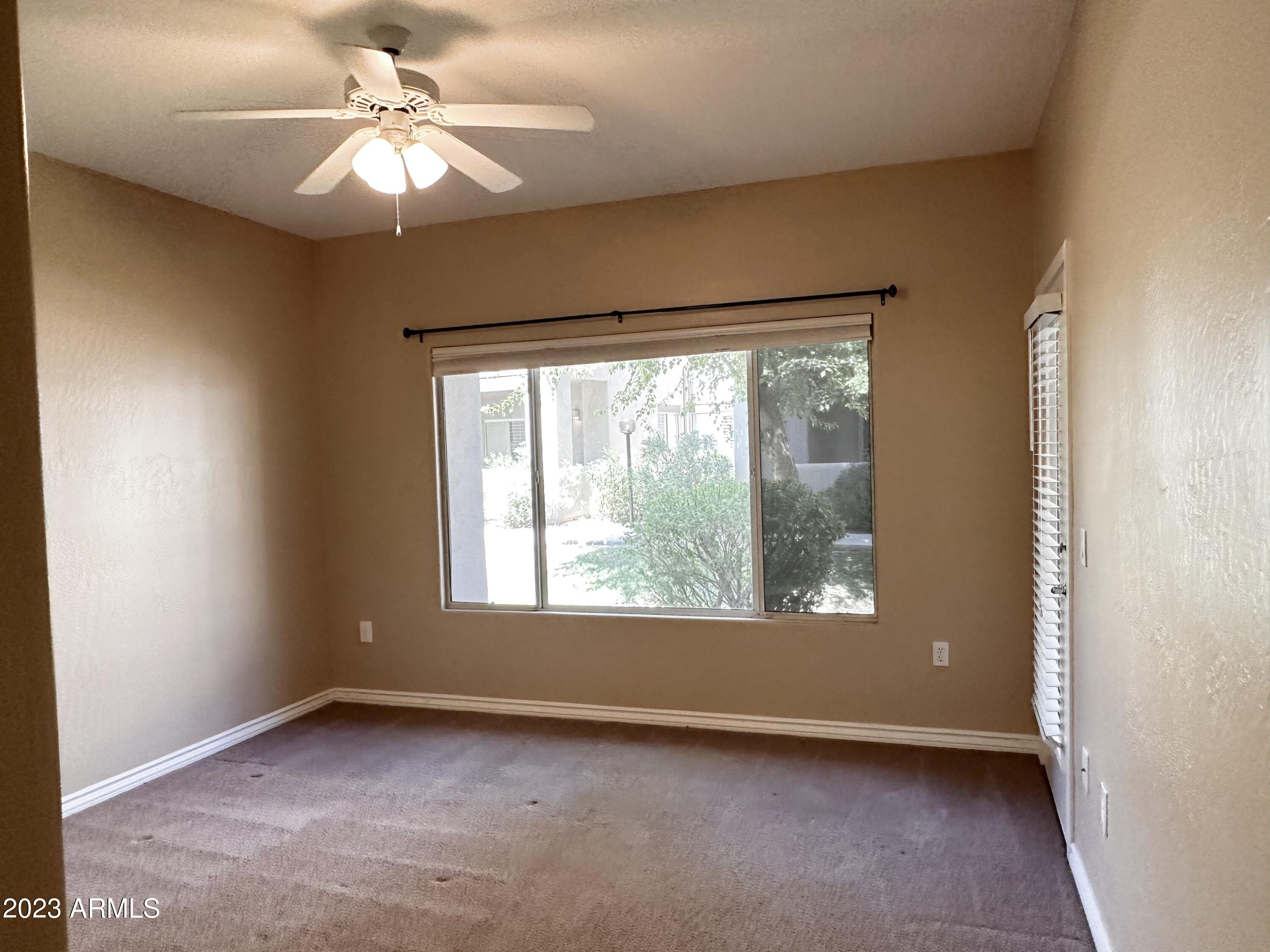 11260 N 92ND Street, 1050