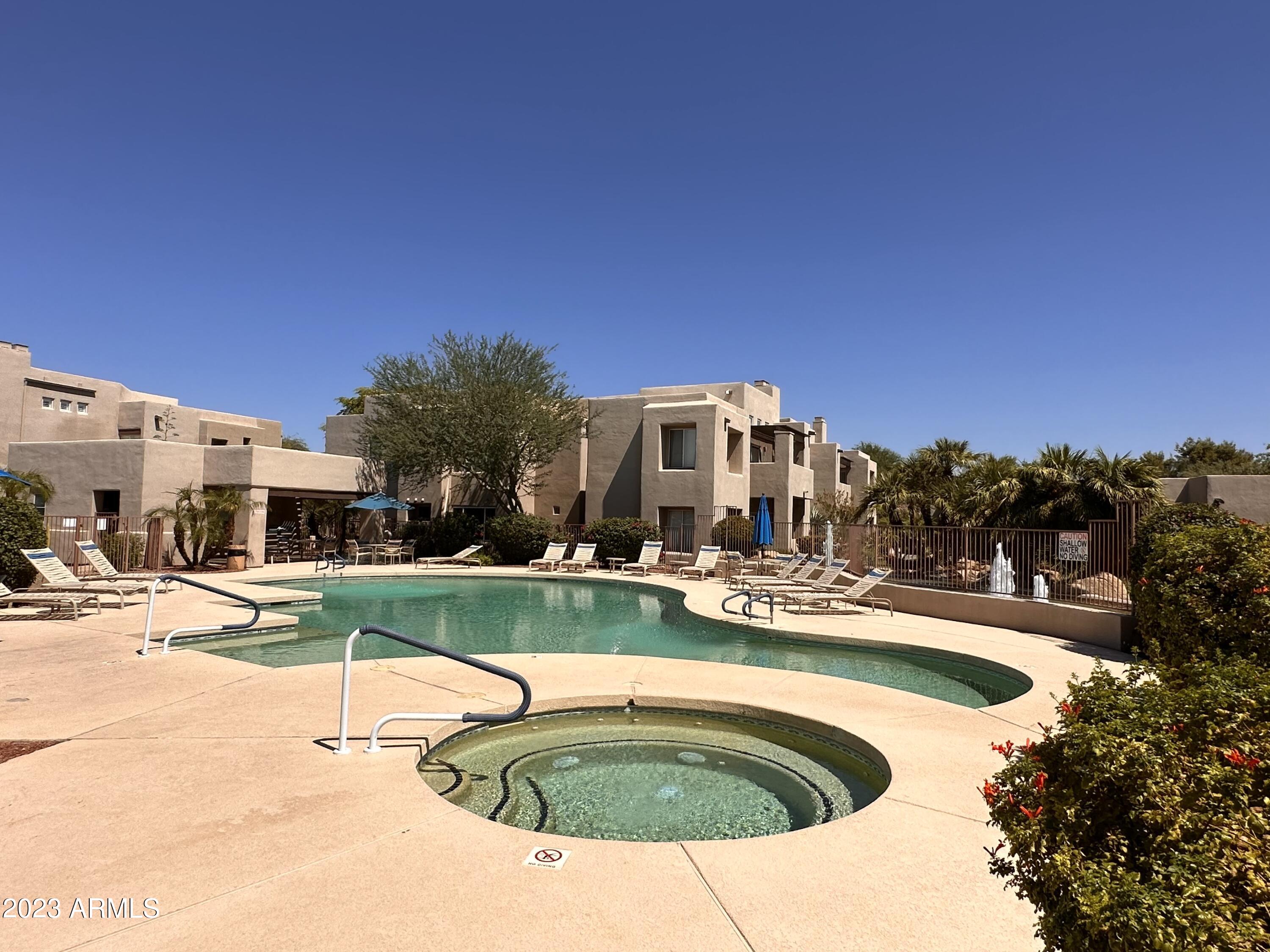 11260 N 92ND Street, 1050
