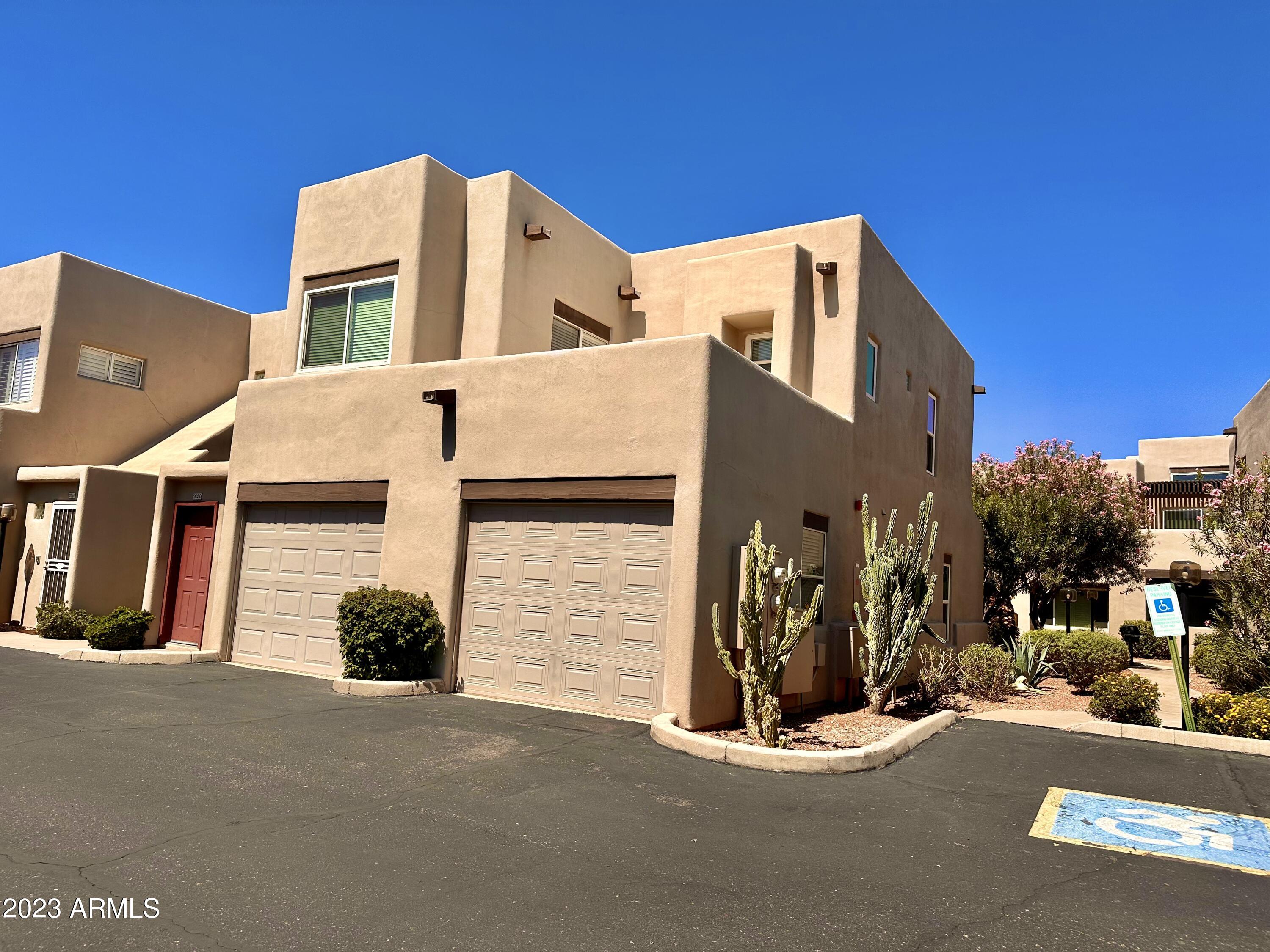 11260 N 92ND Street, 1050