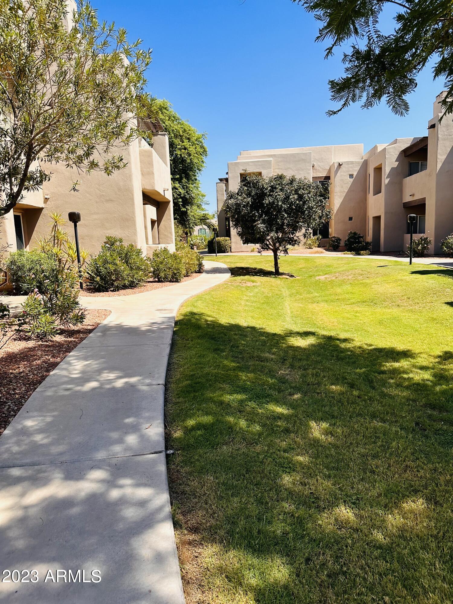 11260 N 92ND Street, 1050