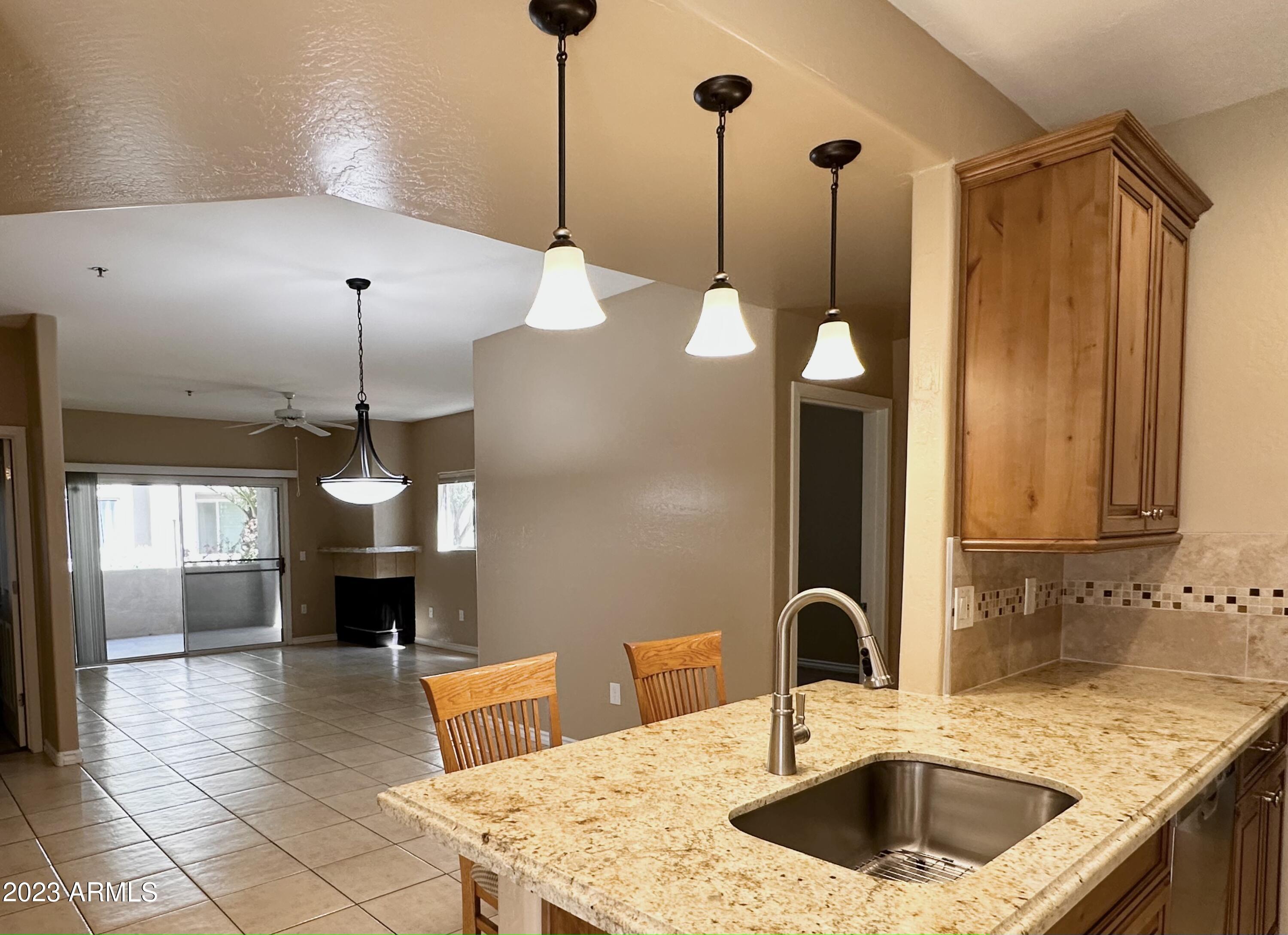 11260 N 92ND Street, 1050