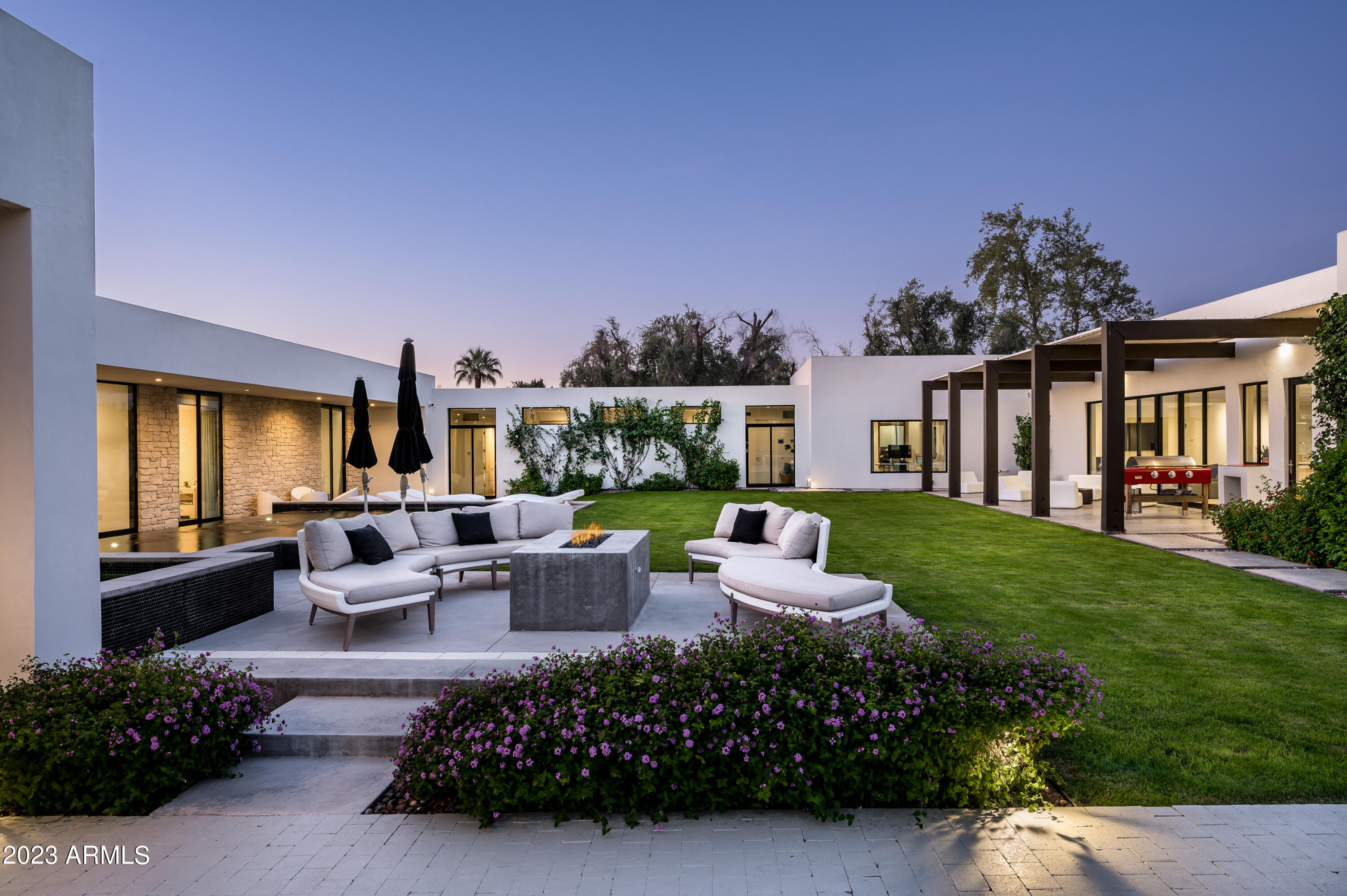 5505 N Casa Blanca Drive