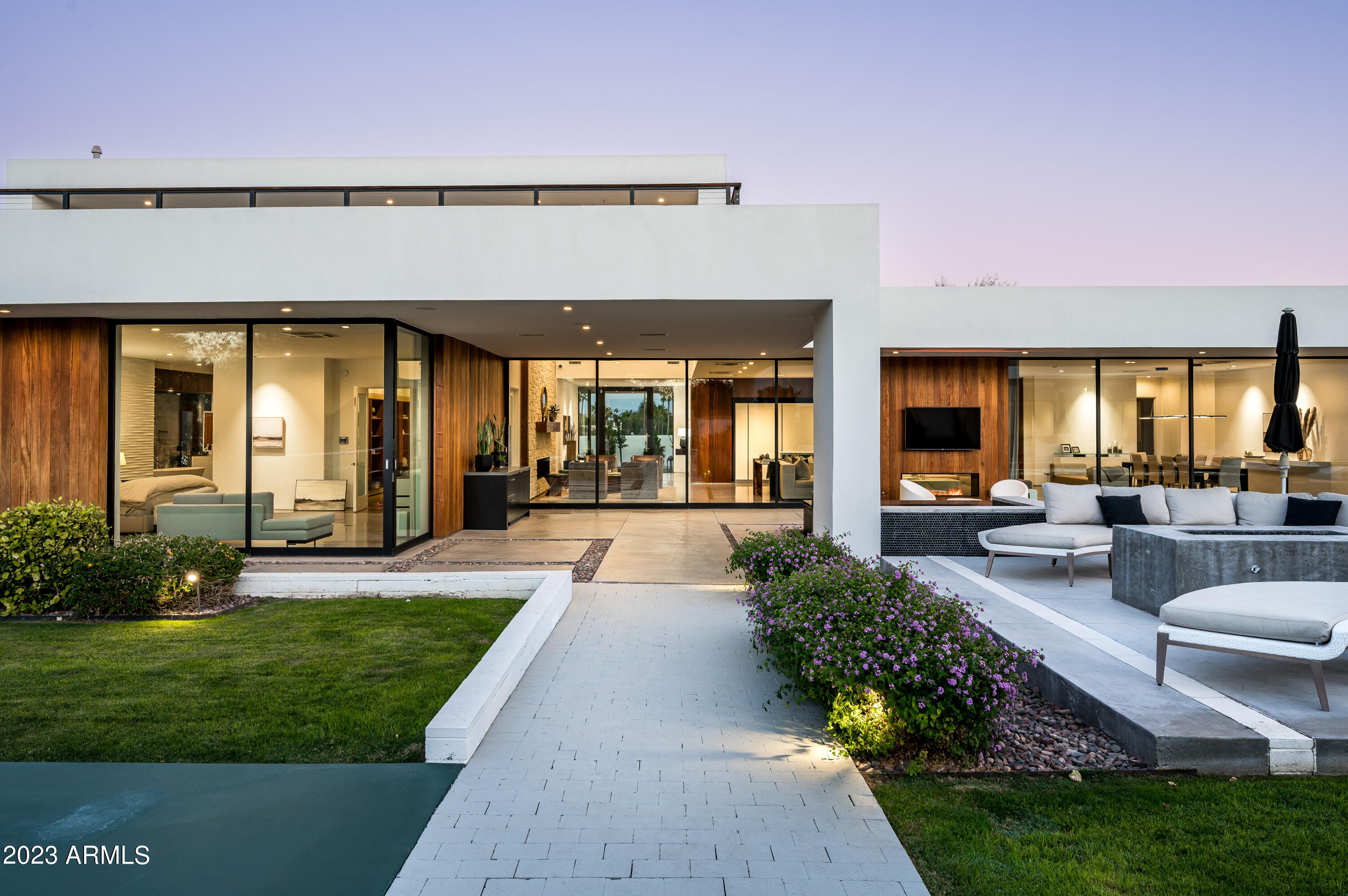5505 N Casa Blanca Drive