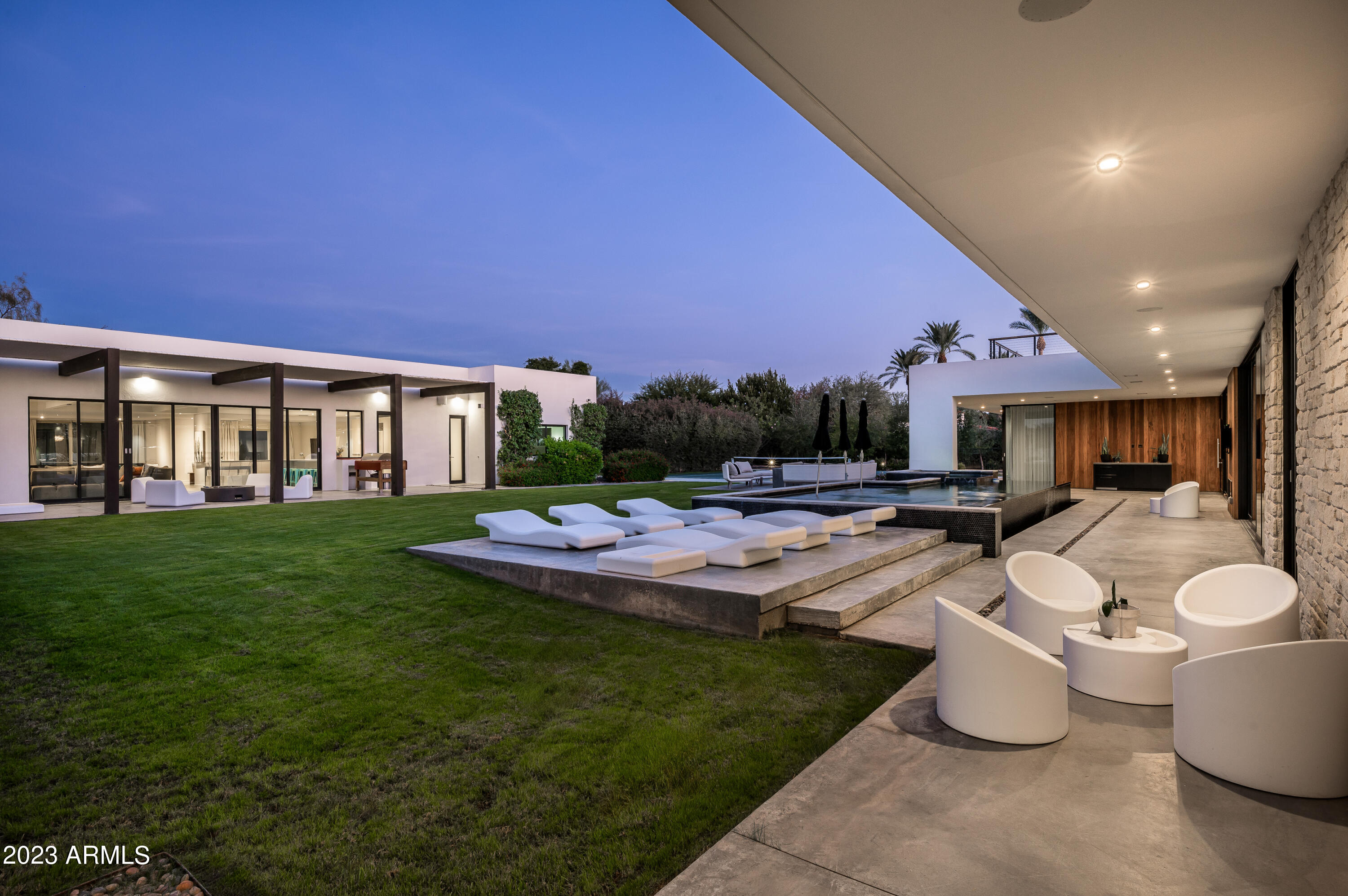 5505 N Casa Blanca Drive