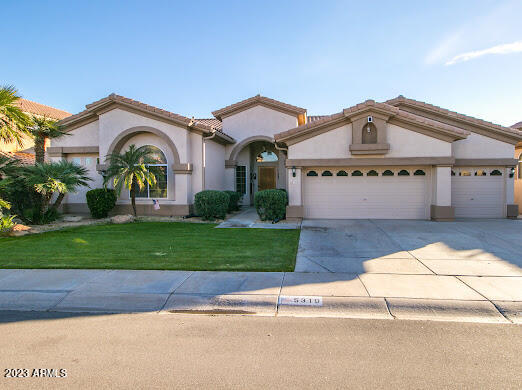 5319 E WOODRIDGE Drive