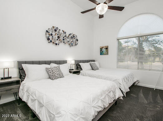 5319 E WOODRIDGE Drive