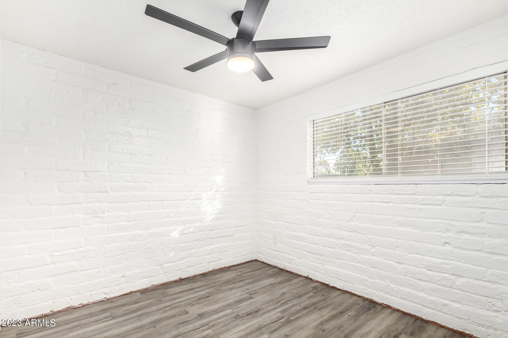 1000 S DORSEY Lane, 17