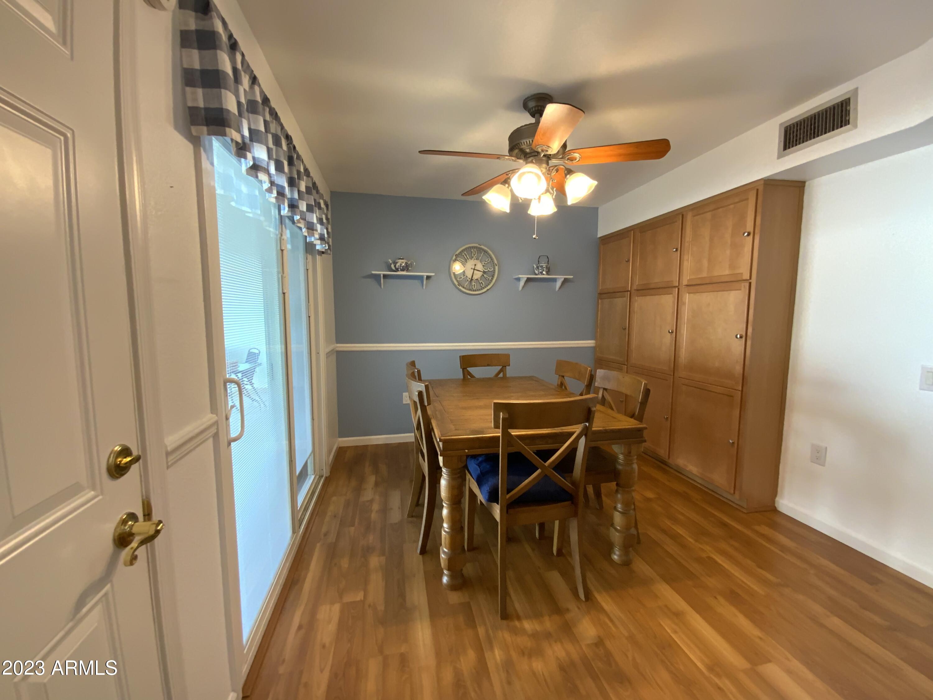 13613 N DEL WEBB Boulevard