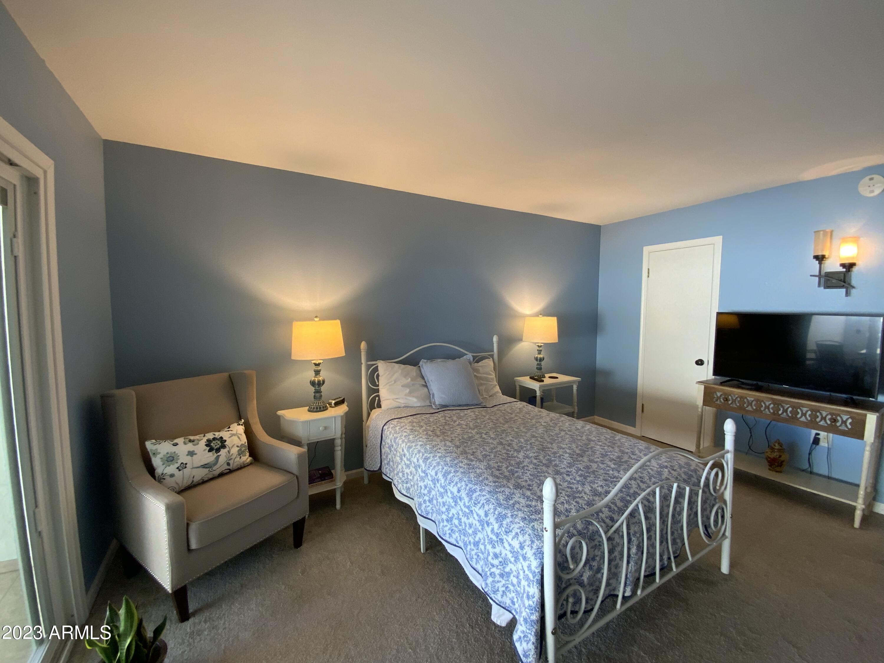 13613 N DEL WEBB Boulevard