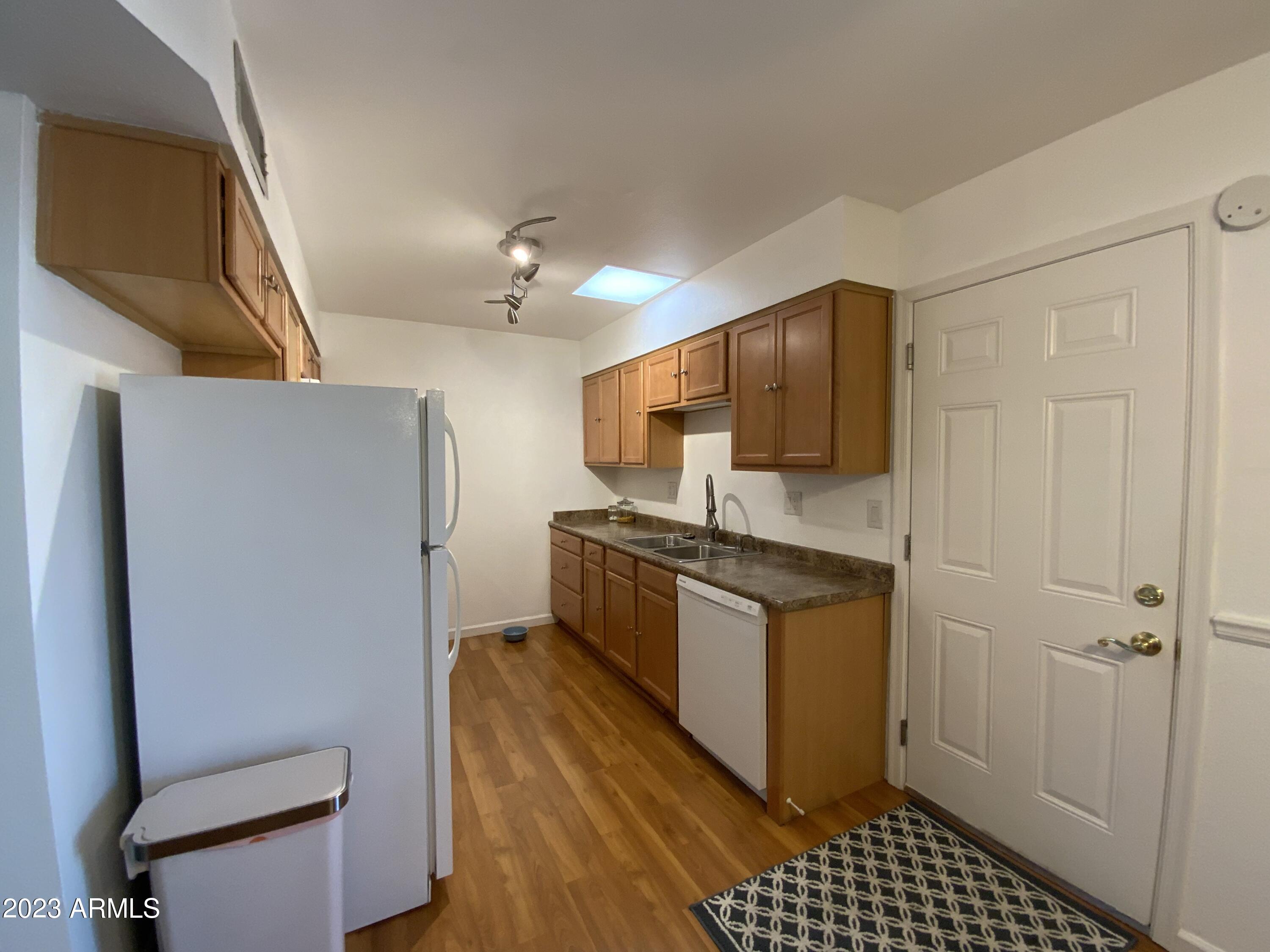 13613 N DEL WEBB Boulevard