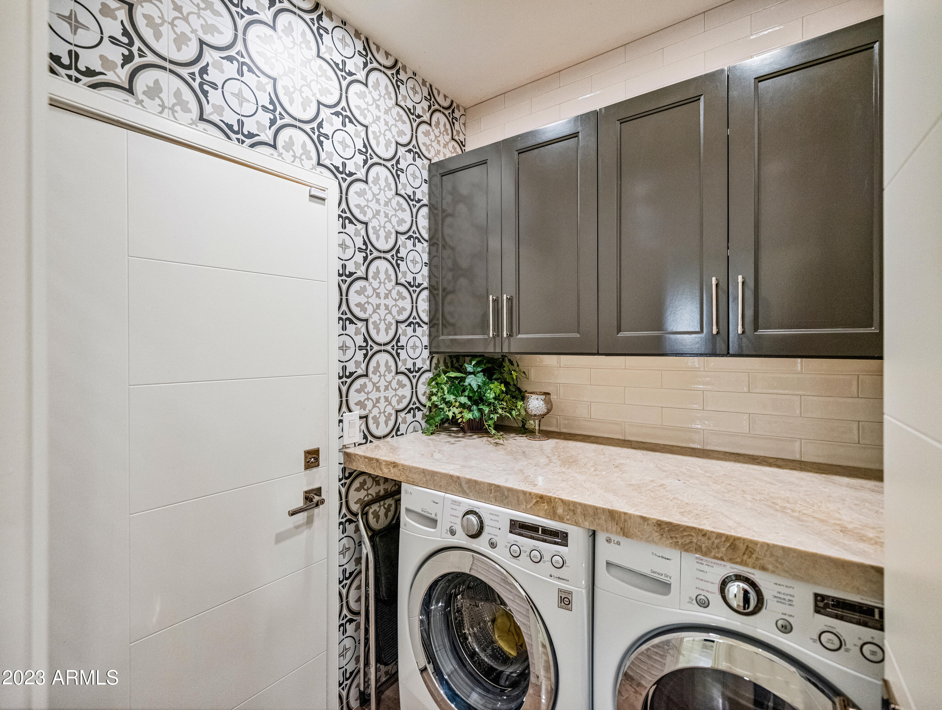 7525 E GAINEY RANCH Road Unit: 163