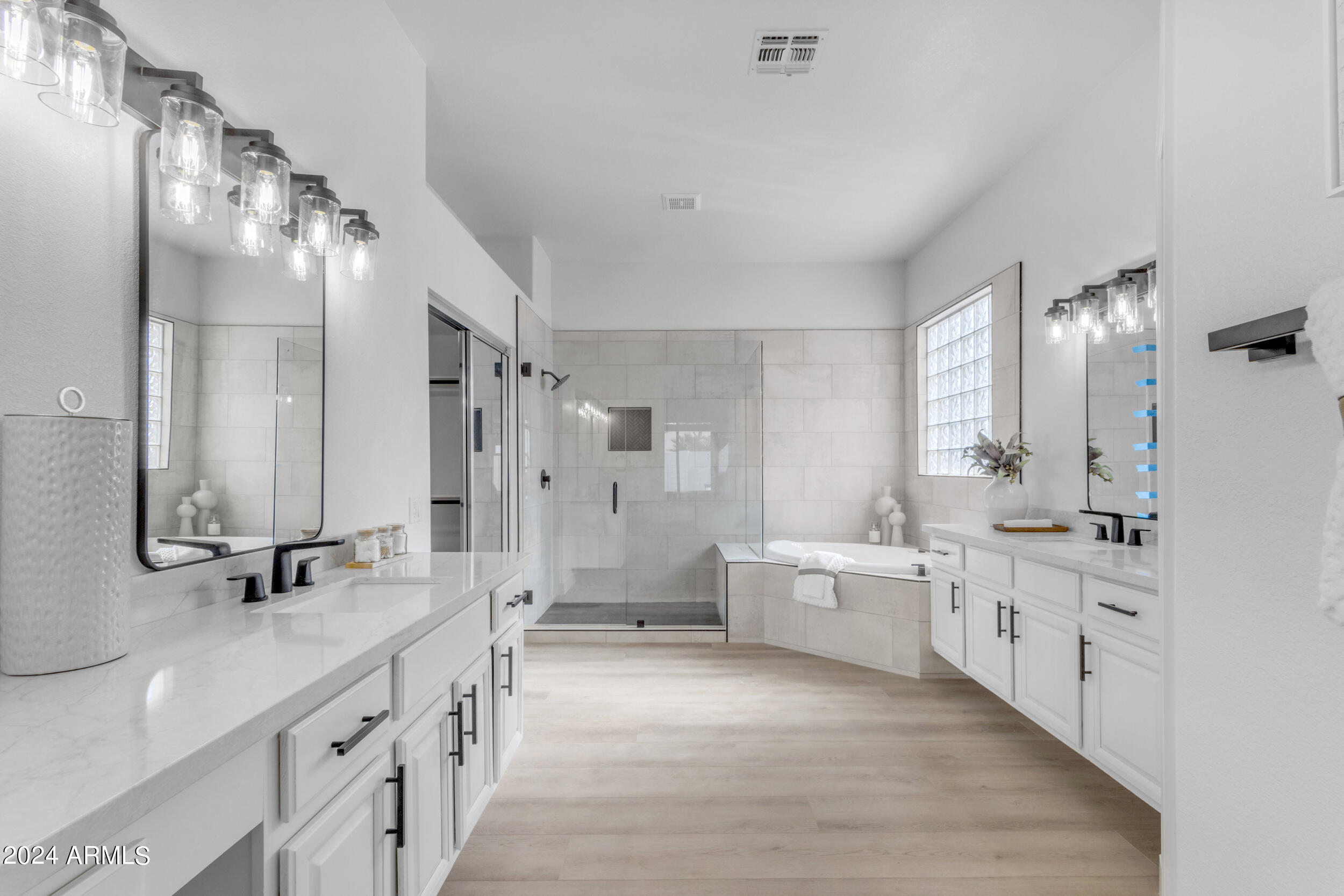 5082 S TUMBLEWEED Lane