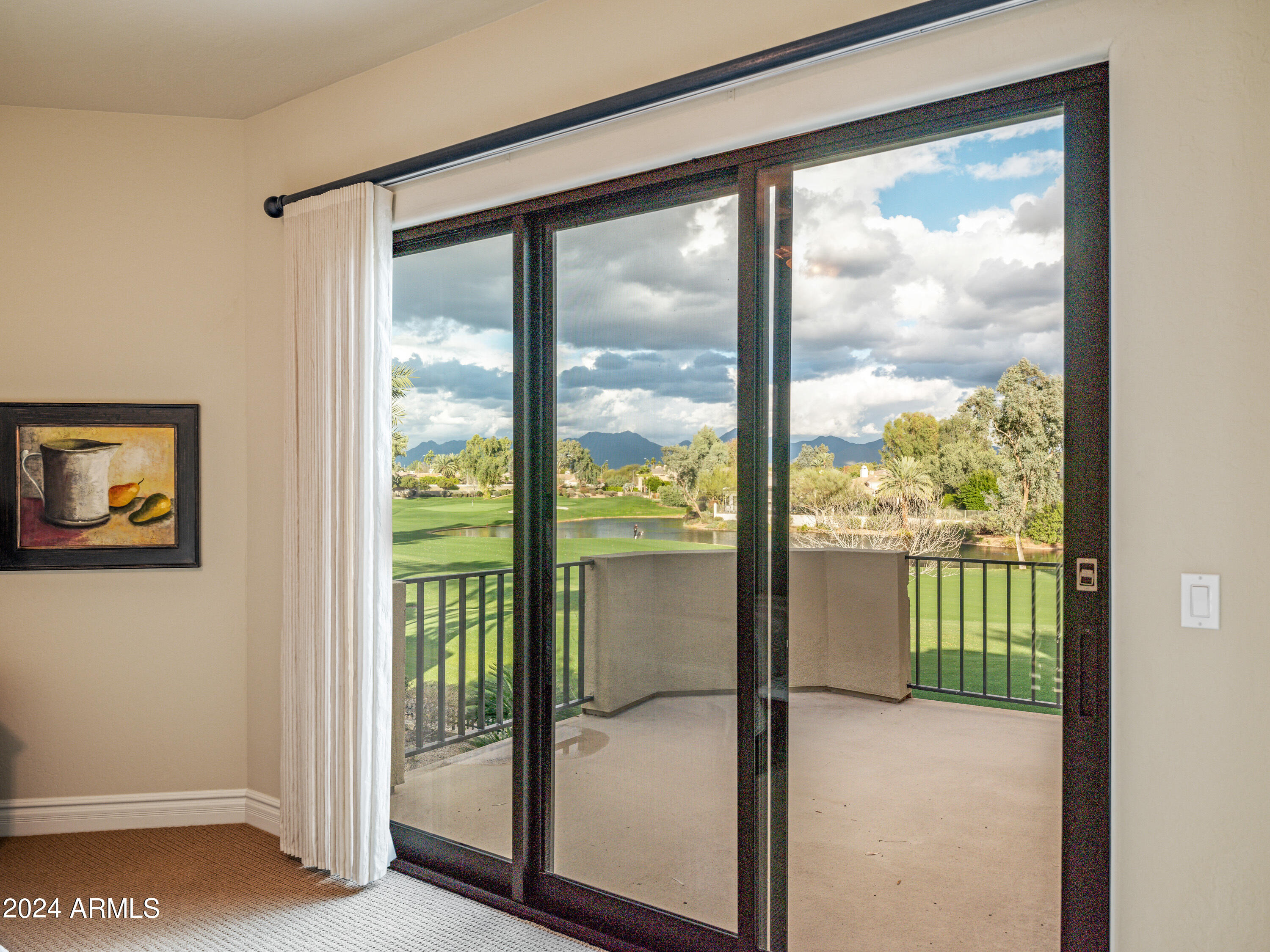 7323 E GAINEY RANCH Road Unit: 14