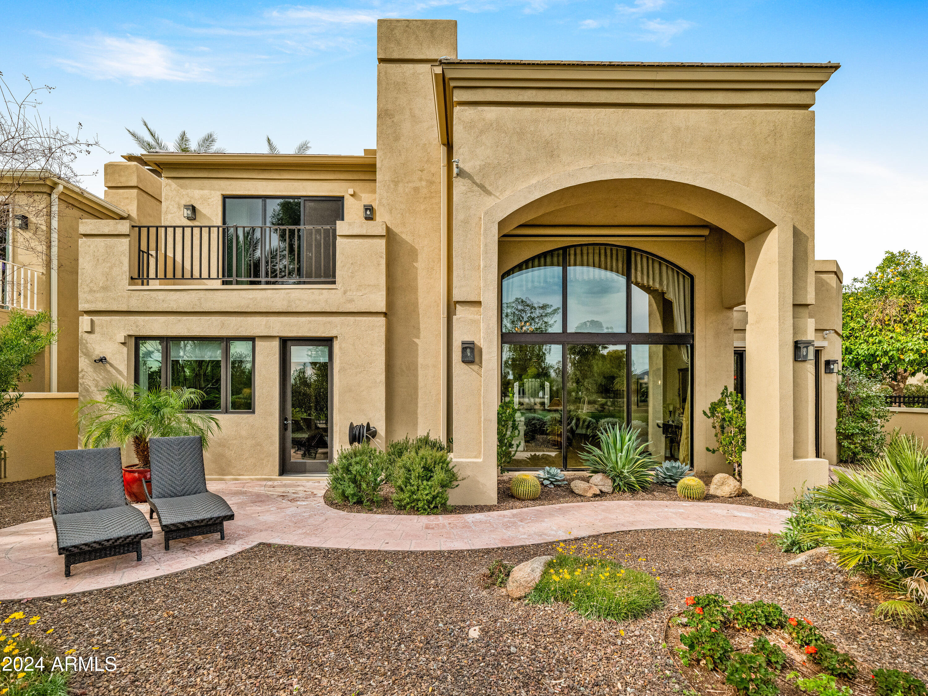 7323 E GAINEY RANCH Road Unit: 14